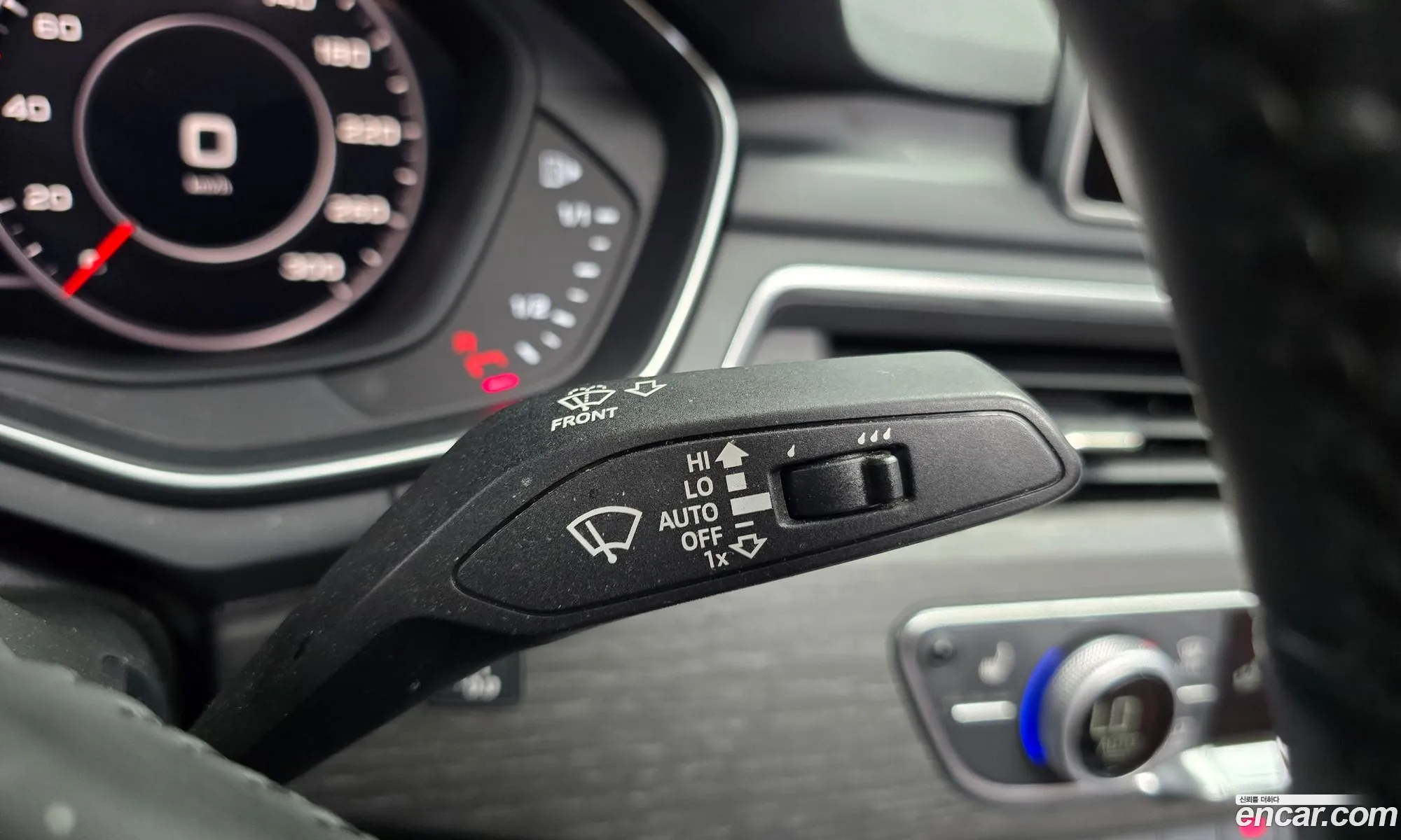 Audi A4 2018 WAUZZZF44JA170589 — 10