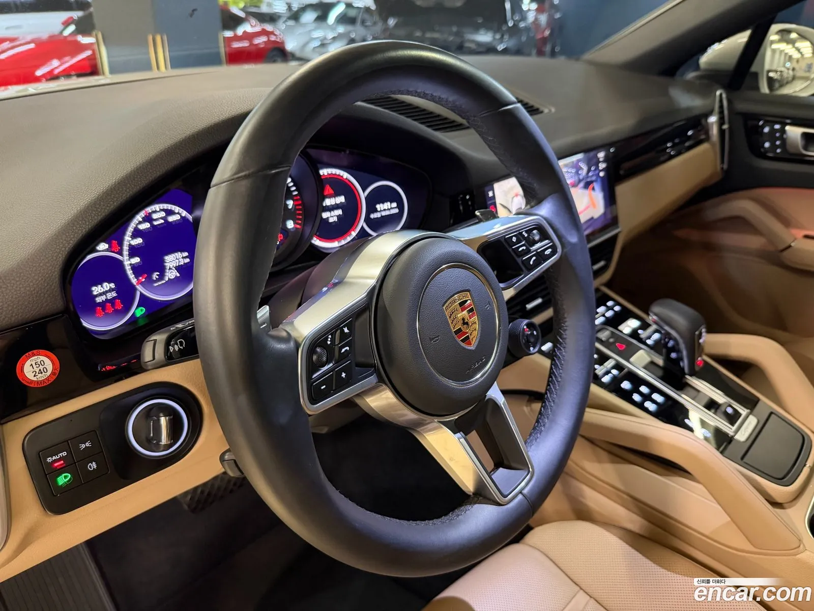 Porsche Cayenne 2023 — 12