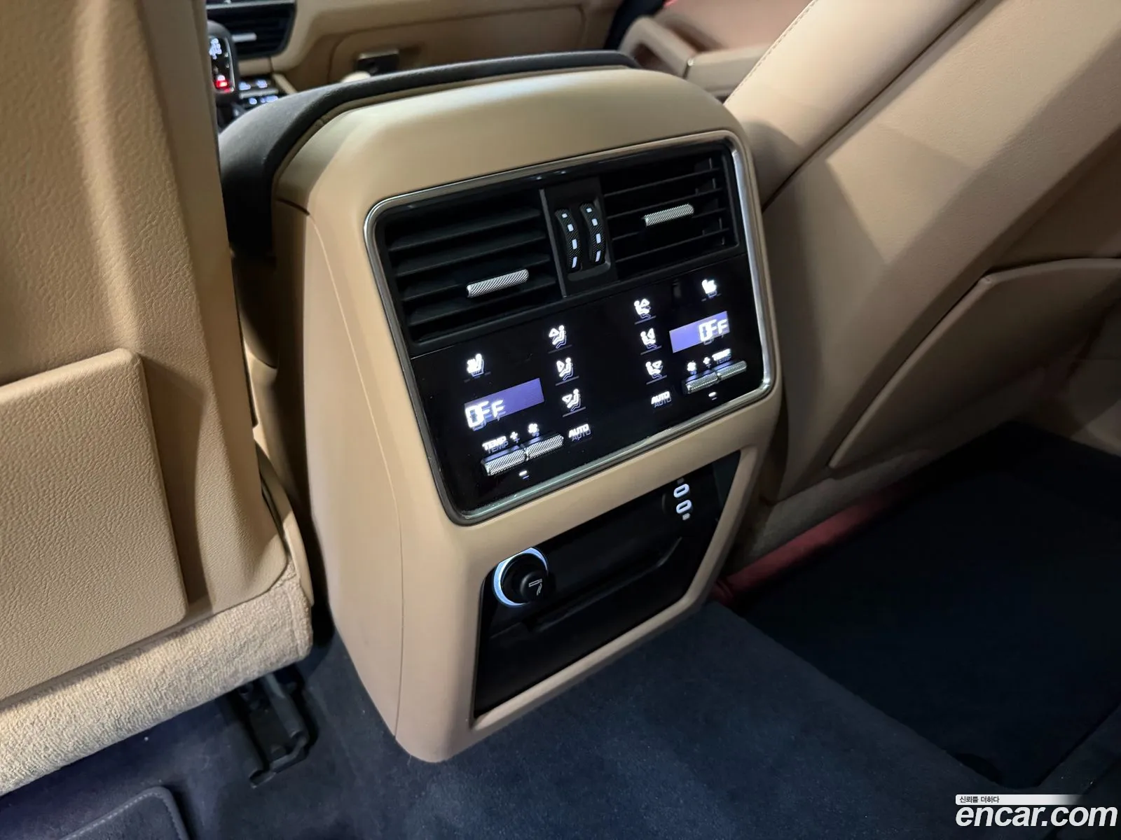 Porsche Cayenne 2023 — 9