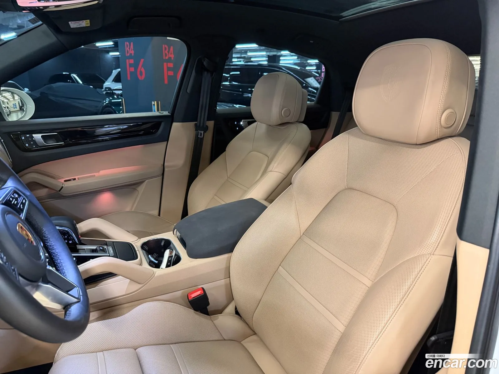 Porsche Cayenne 2023 — 8
