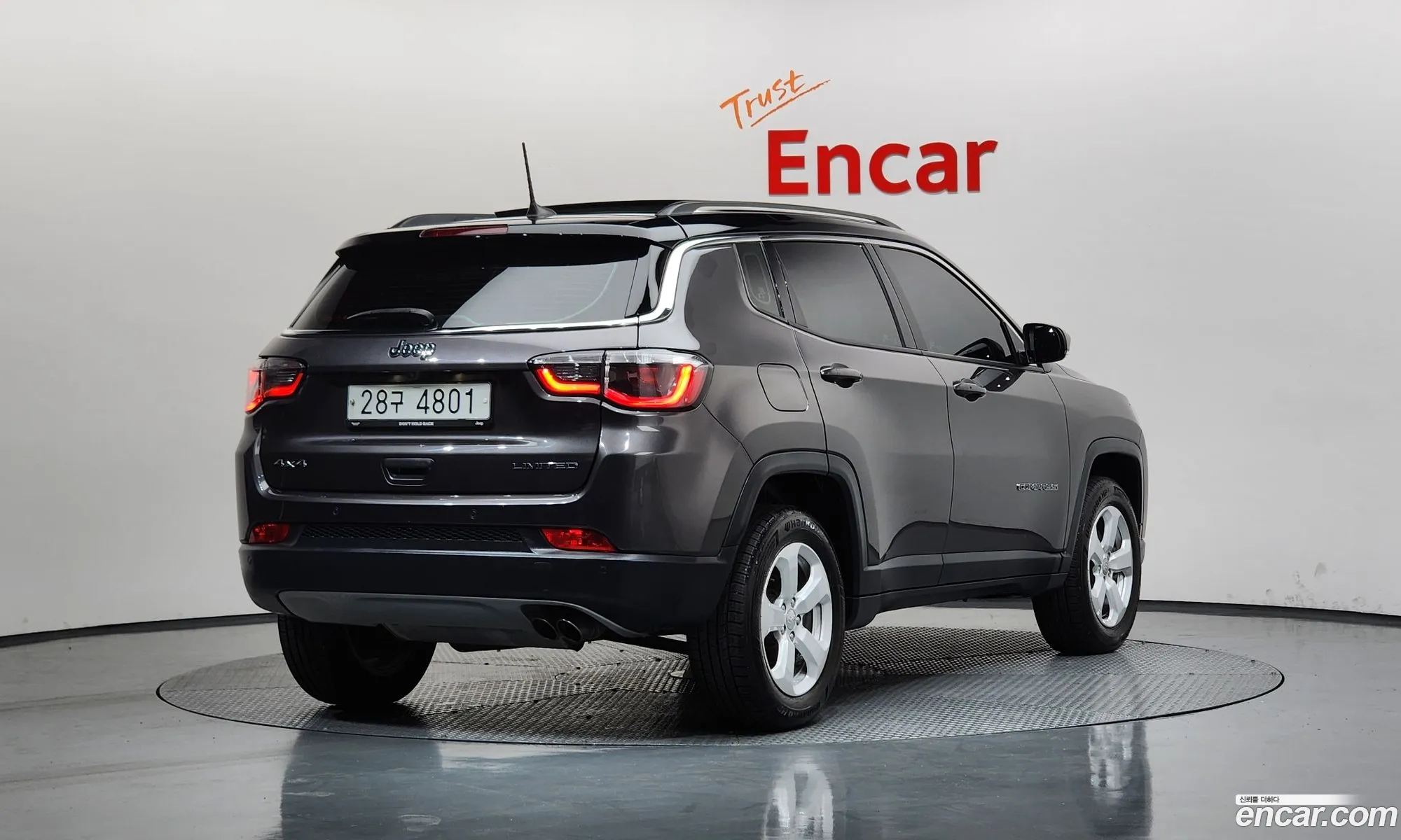Jeep Compass 2019 3C4NJDCB1KT598371 — 14