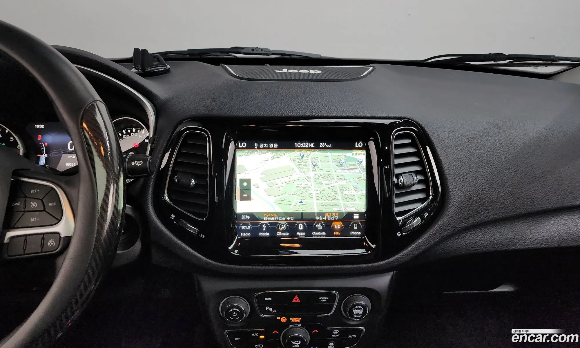 Jeep Compass 2019 3C4NJDCB1KT598371 — 34