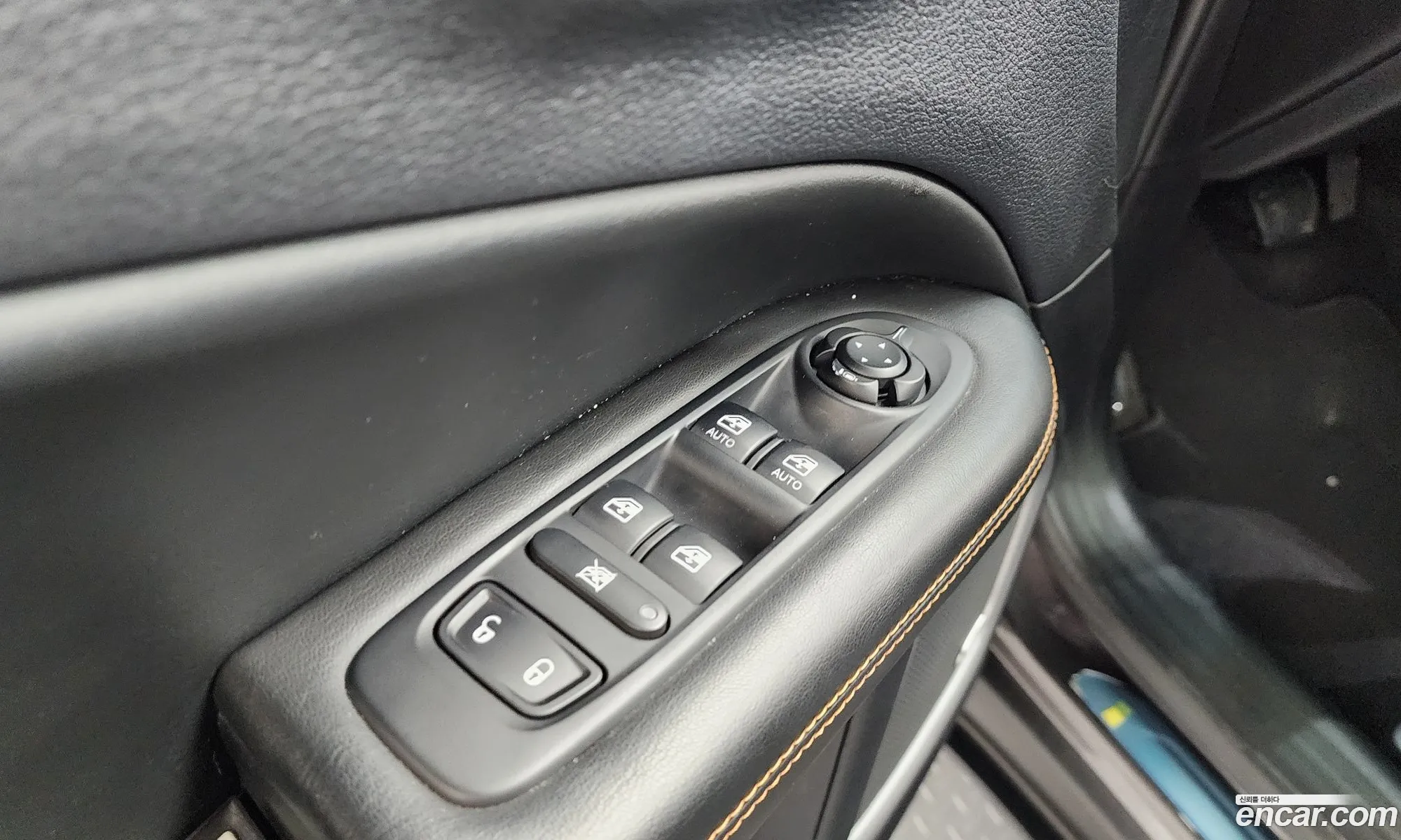 Jeep Compass 2019 3C4NJDCB1KT598371 — 6