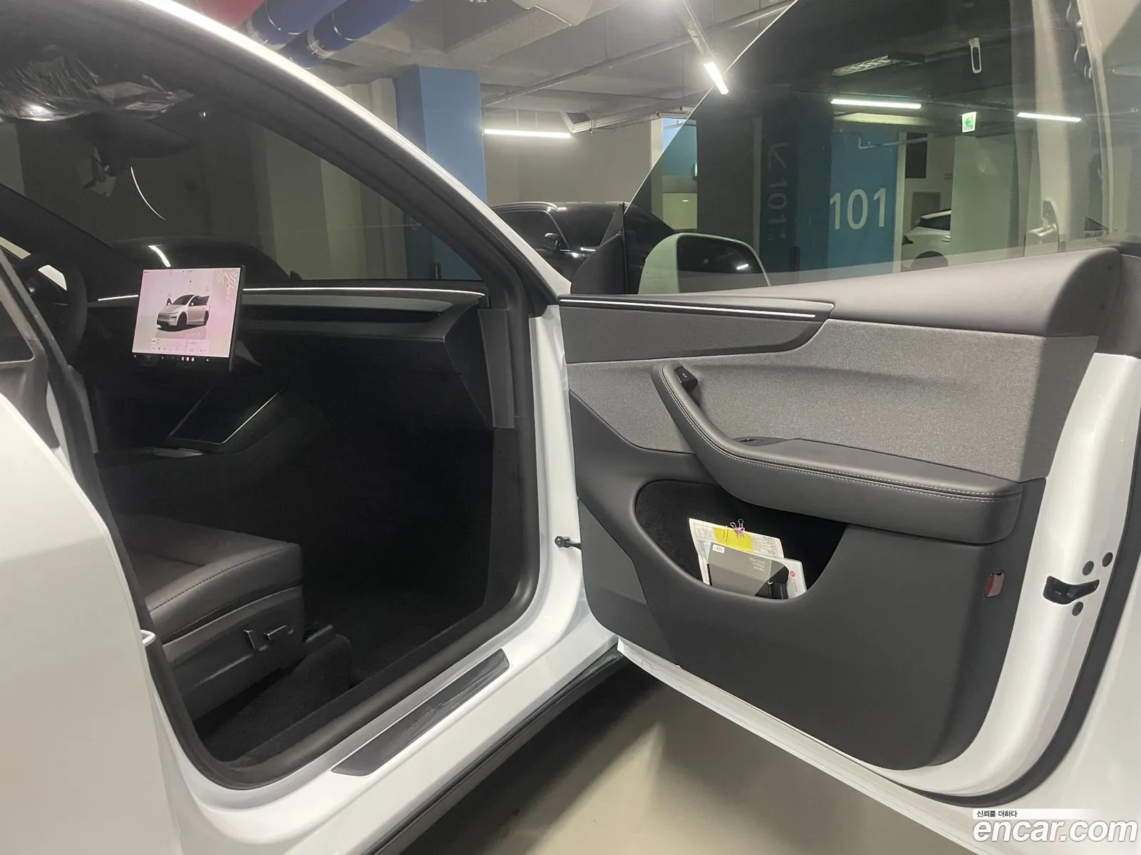 Tesla Model Y 2026 — 2