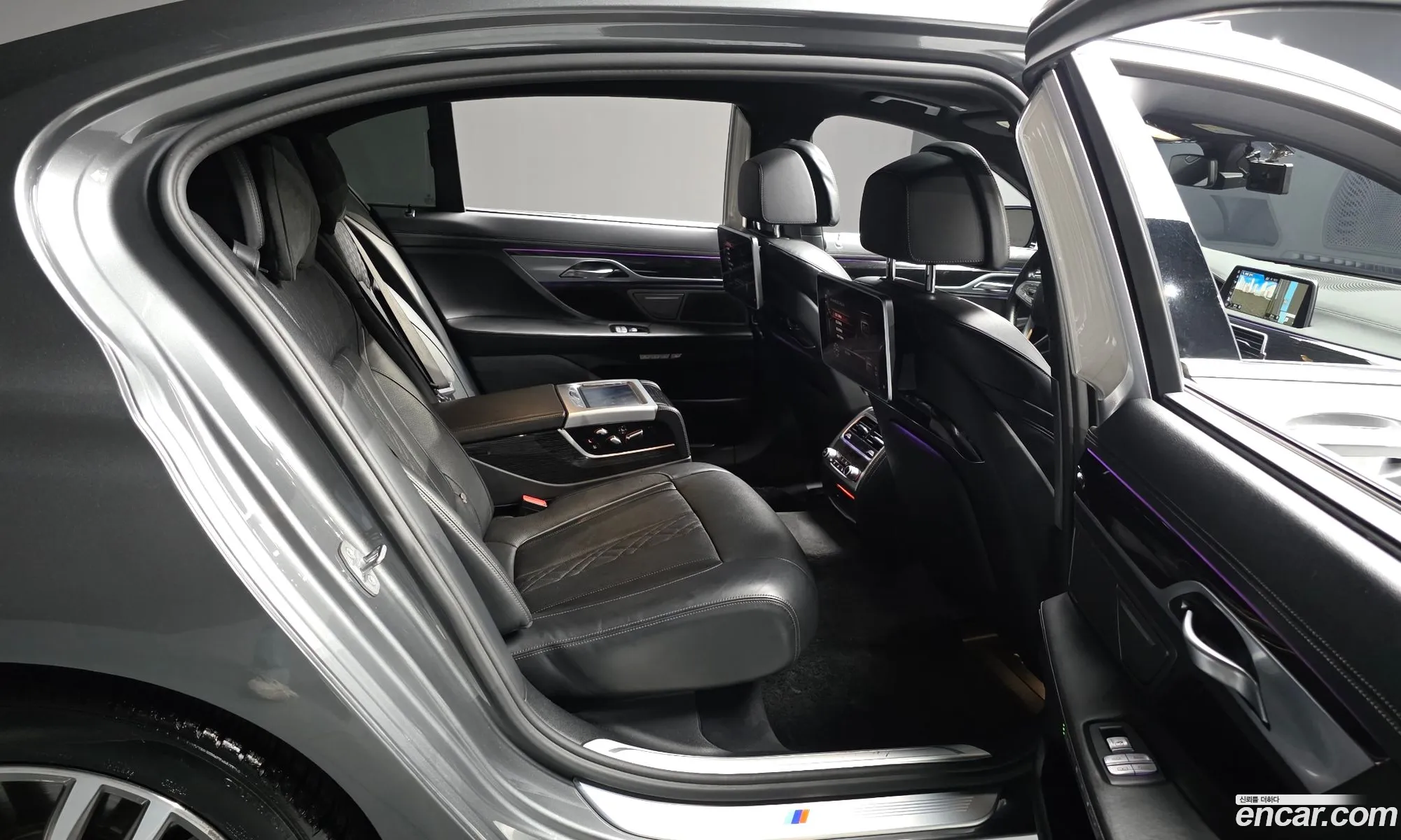 BMW 7 Series 2017 — 36