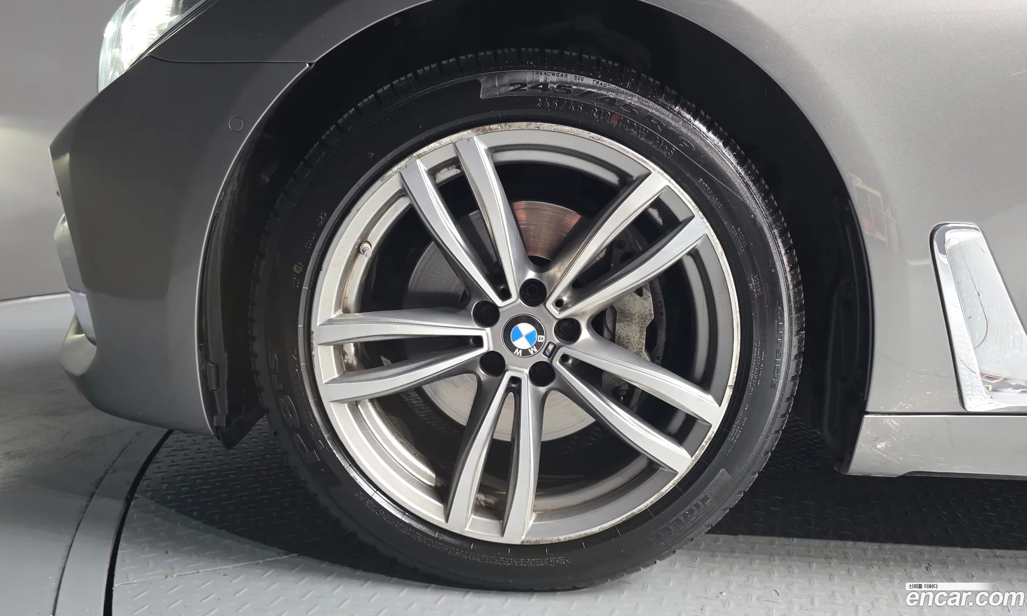 BMW 7 Series 2017 — 17