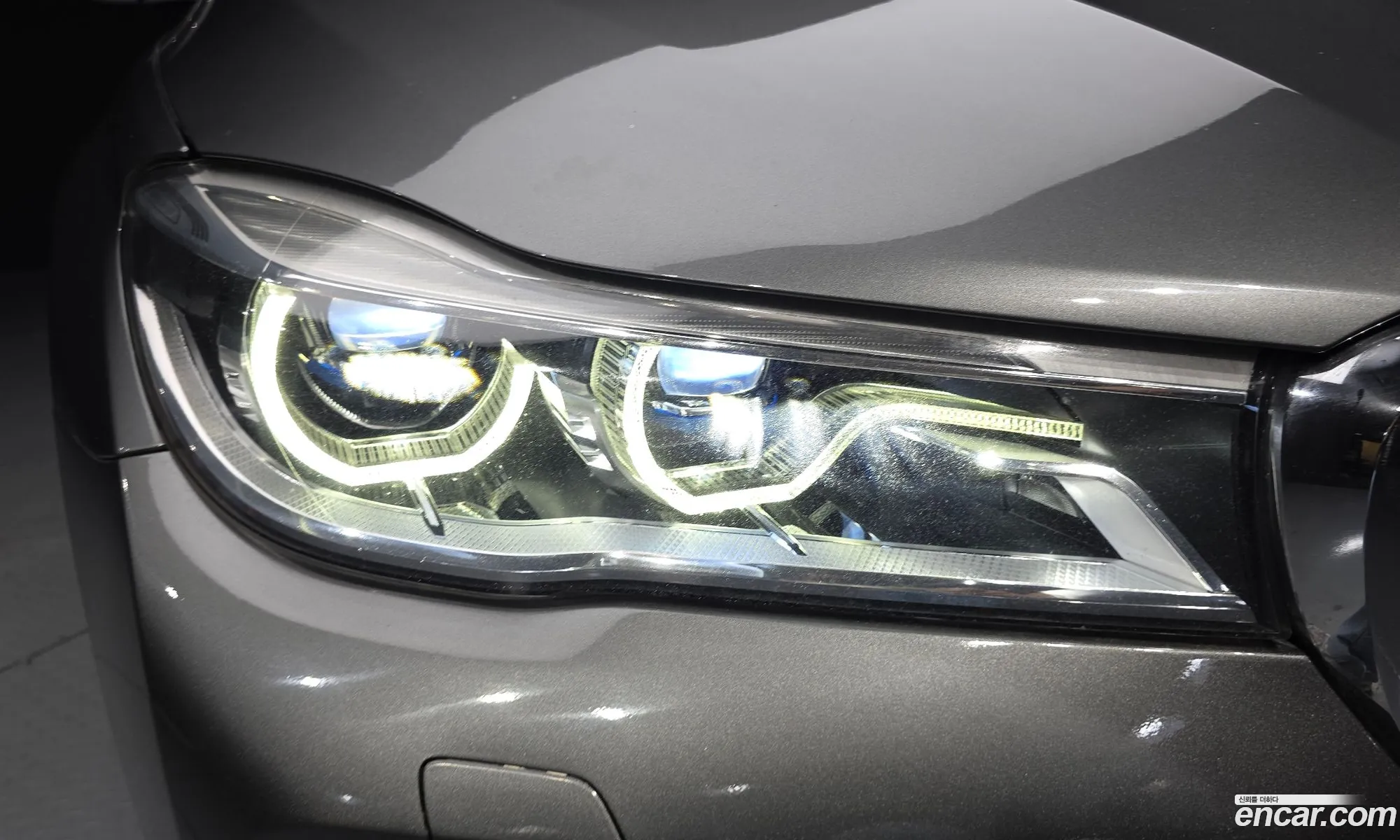 BMW 7 Series 2017 — 32