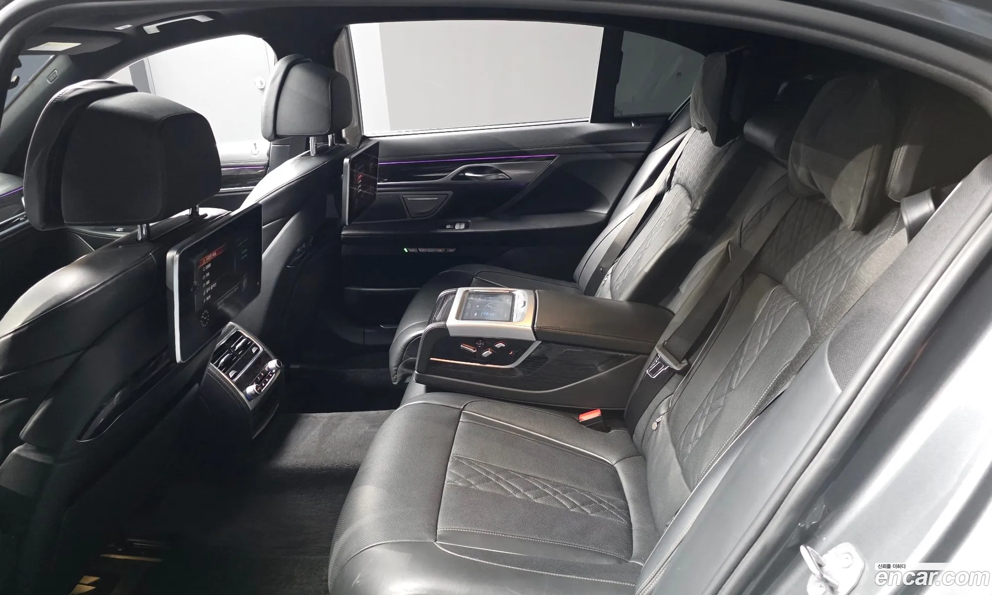 BMW 7 Series 2017 — 13
