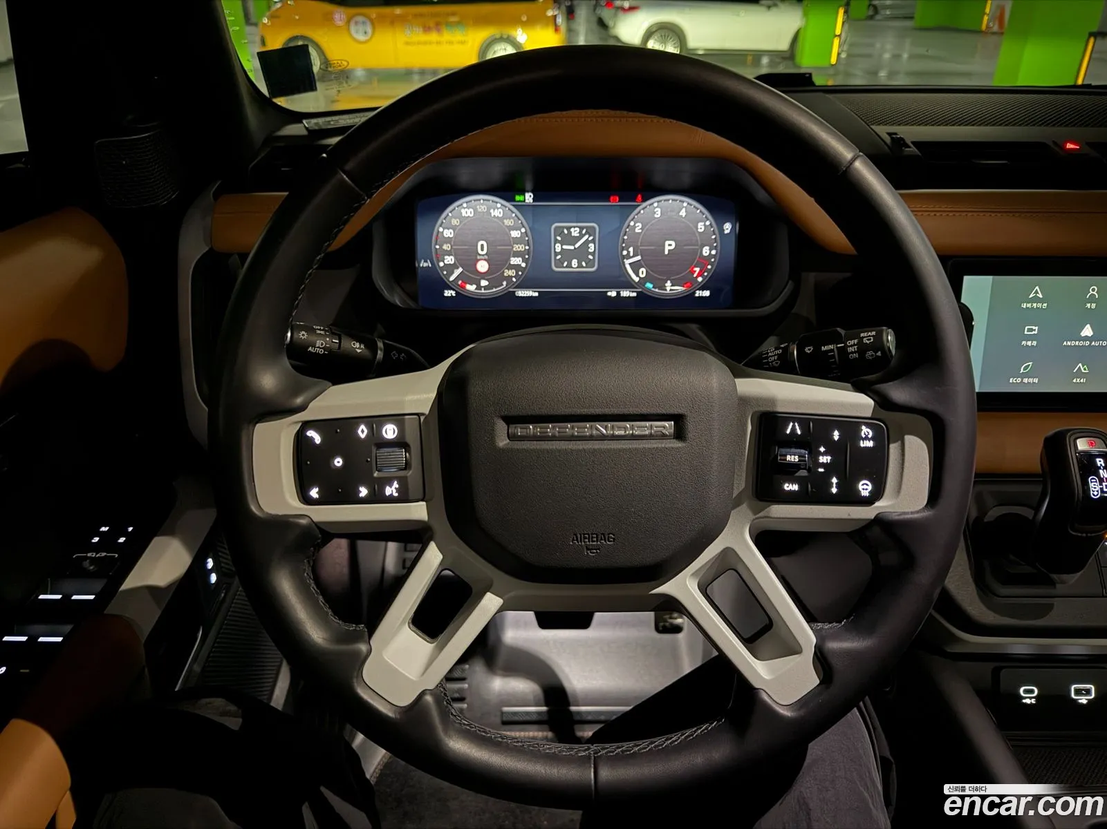 Land Rover Defender 2024 — 4
