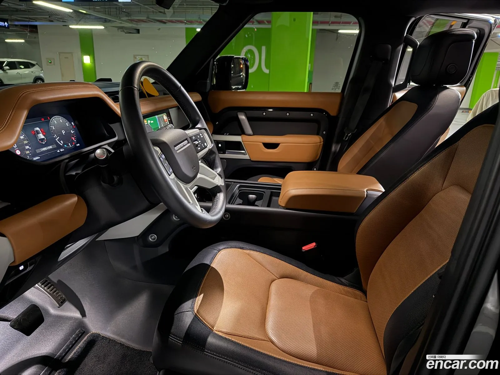 Land Rover Defender 2024 — 15