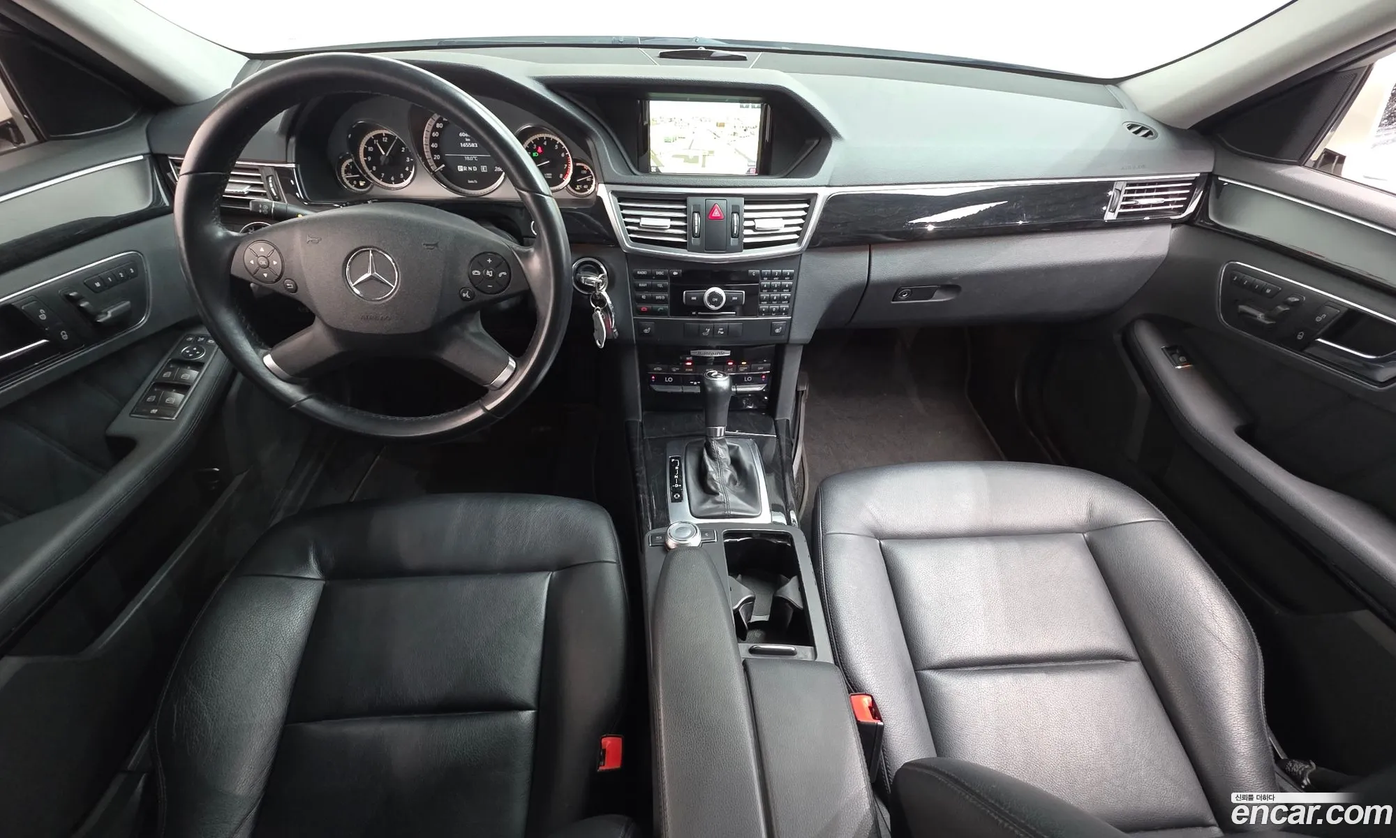 Mercedes-Benz E-Class W212 2011 WDDHF4JB1BA431460 — 11