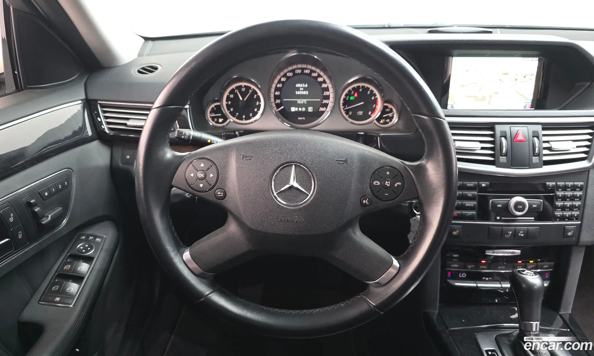 Mercedes-Benz E-Class W212 2011 WDDHF4JB1BA431460 — 13