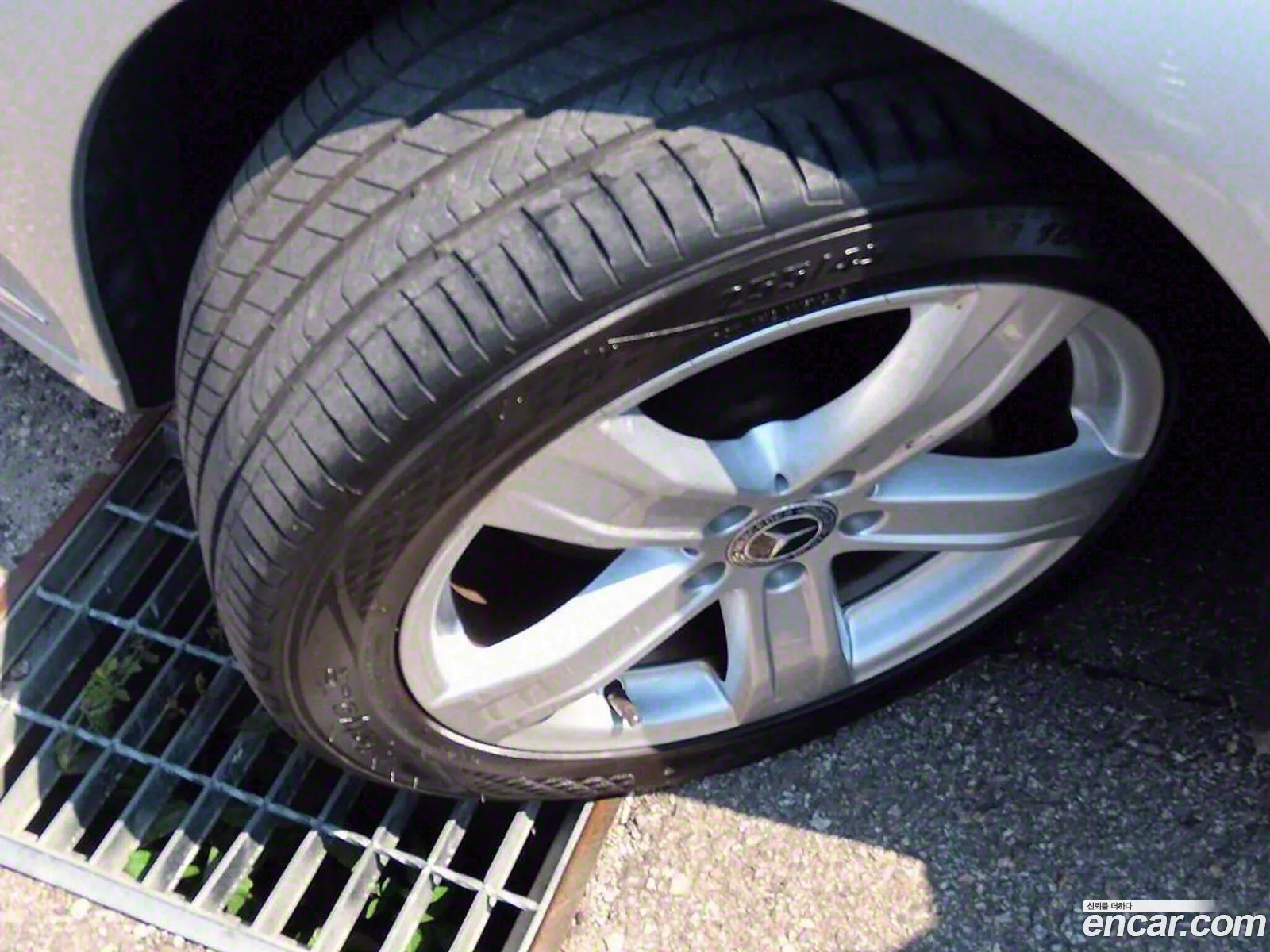 Mercedes-Benz S-Class W221 2011 — 12