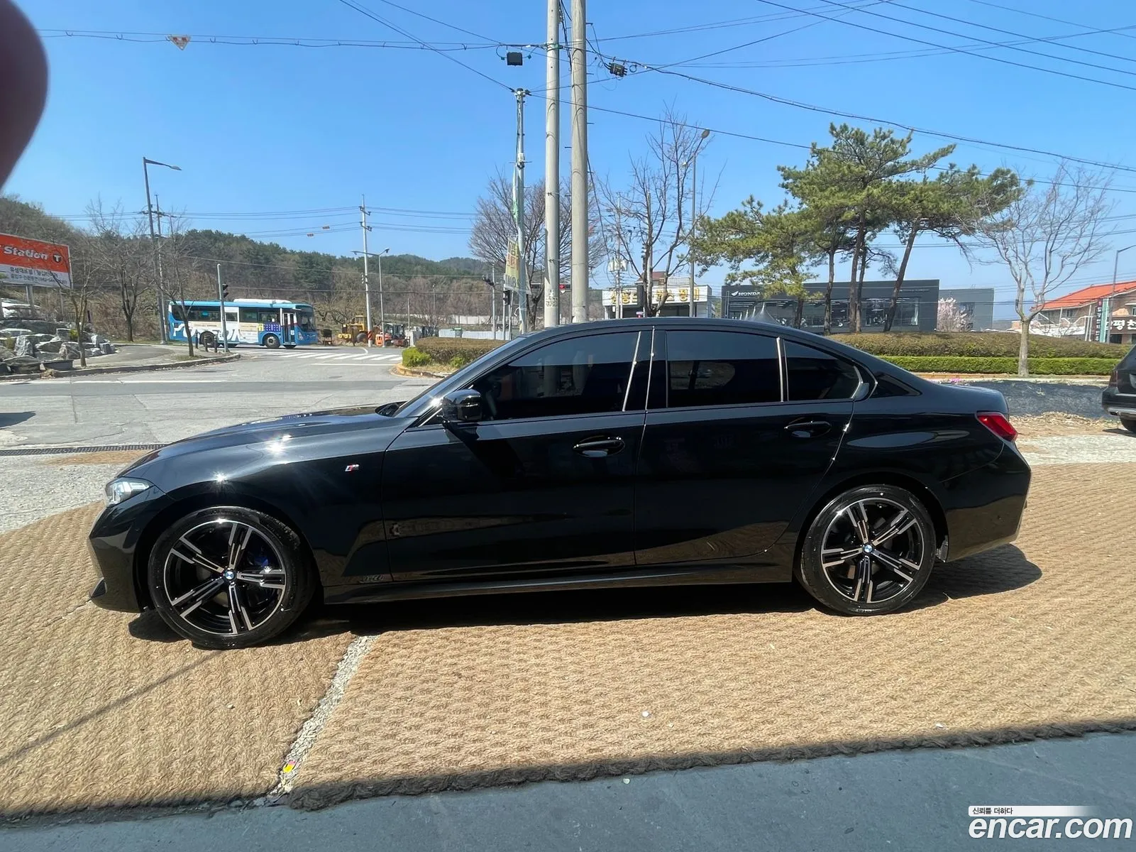 BMW 3 Series 2026 — 9