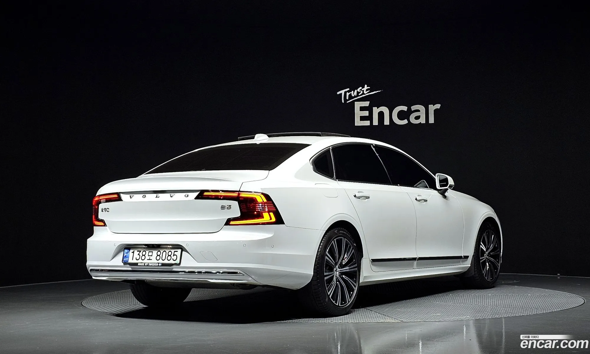 Volvo S90 2021 — 11