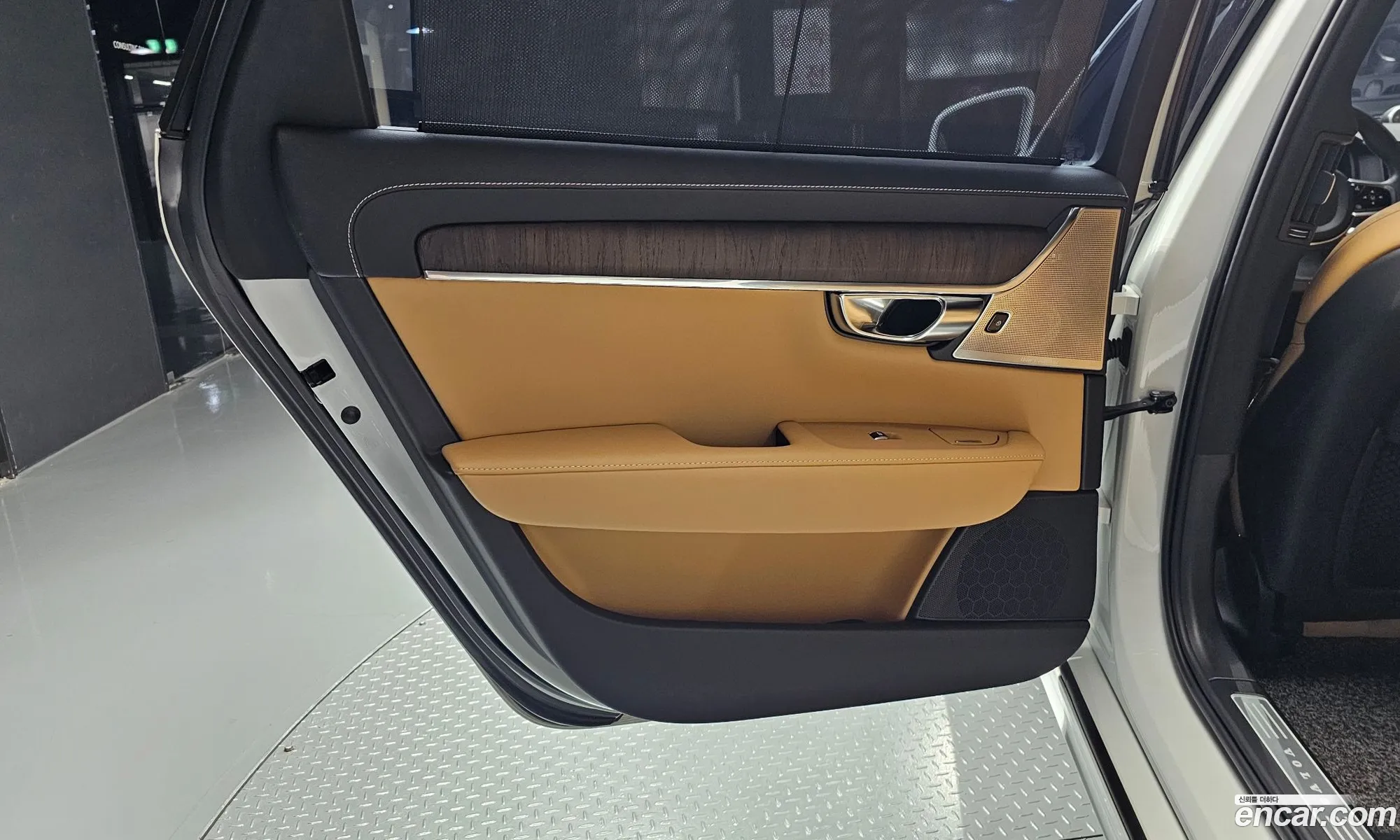 Volvo S90 2021 — 3