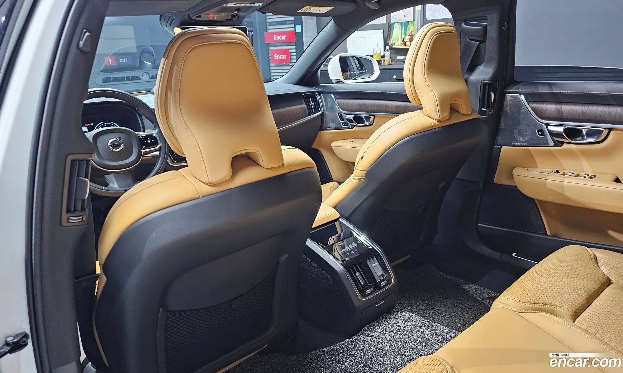 Volvo S90 2021 — 30