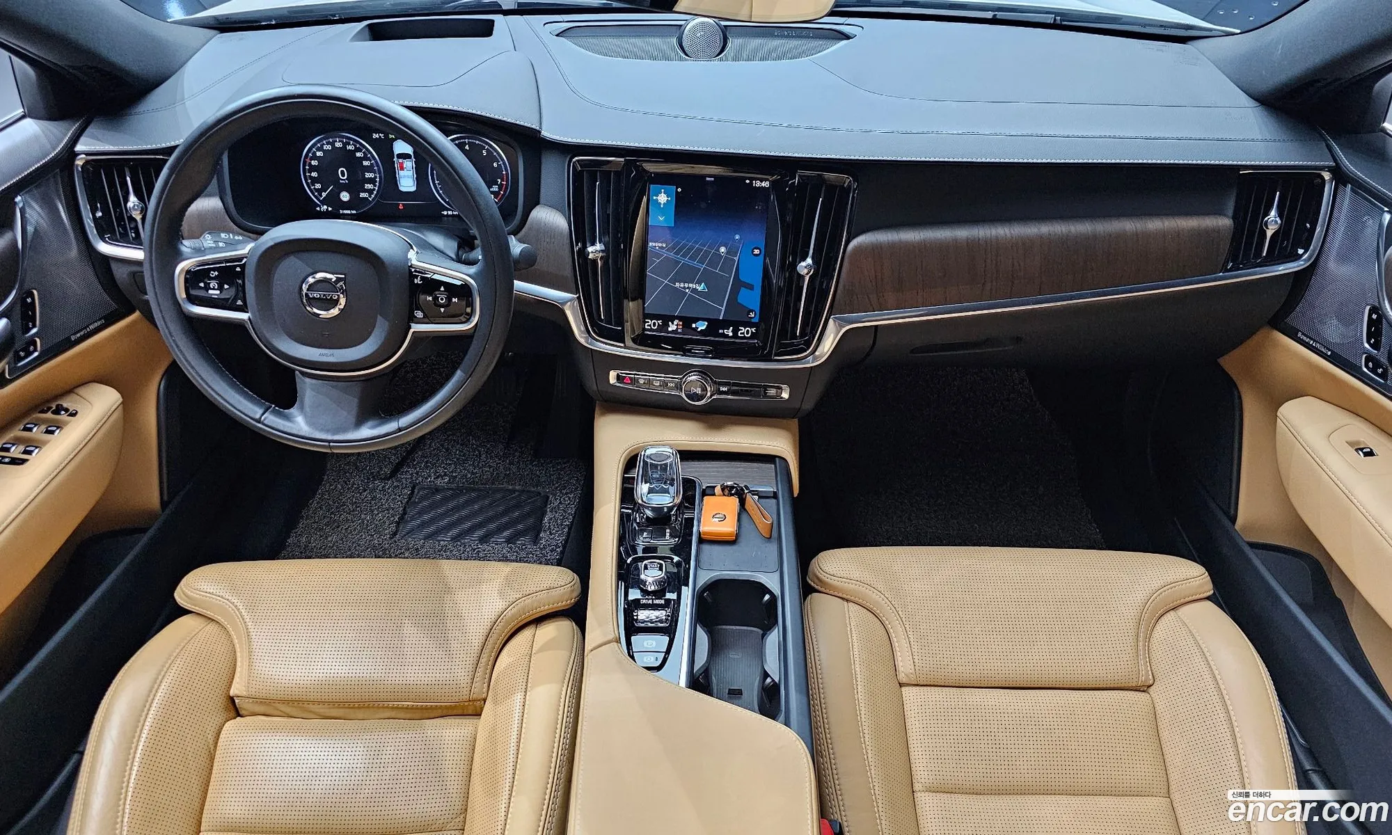 Volvo S90 2021 — 31