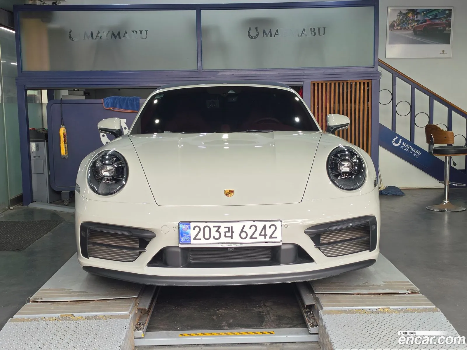 Porsche 911 2023 — 10