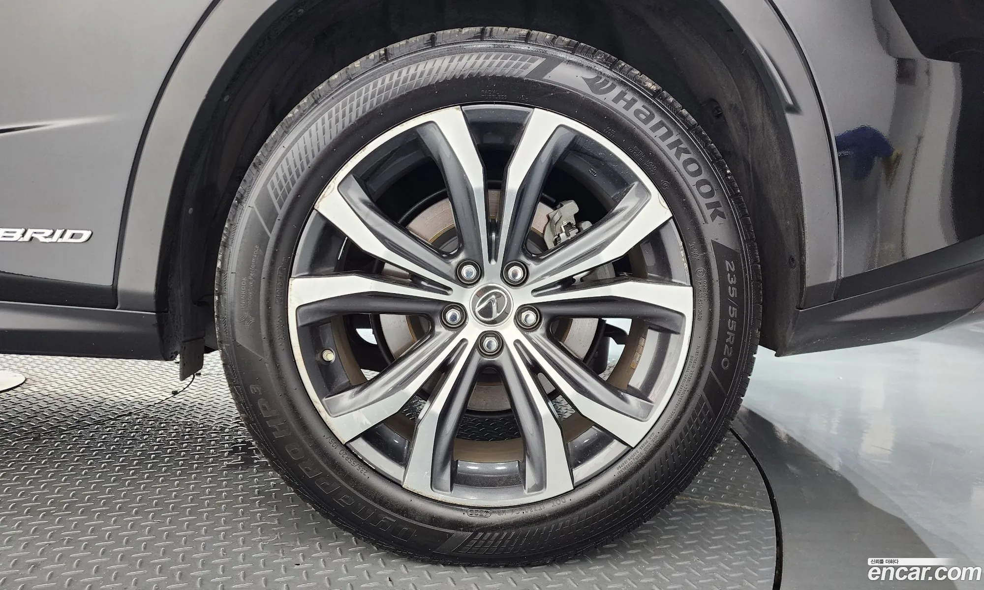 Lexus RX450h 2019 — 12
