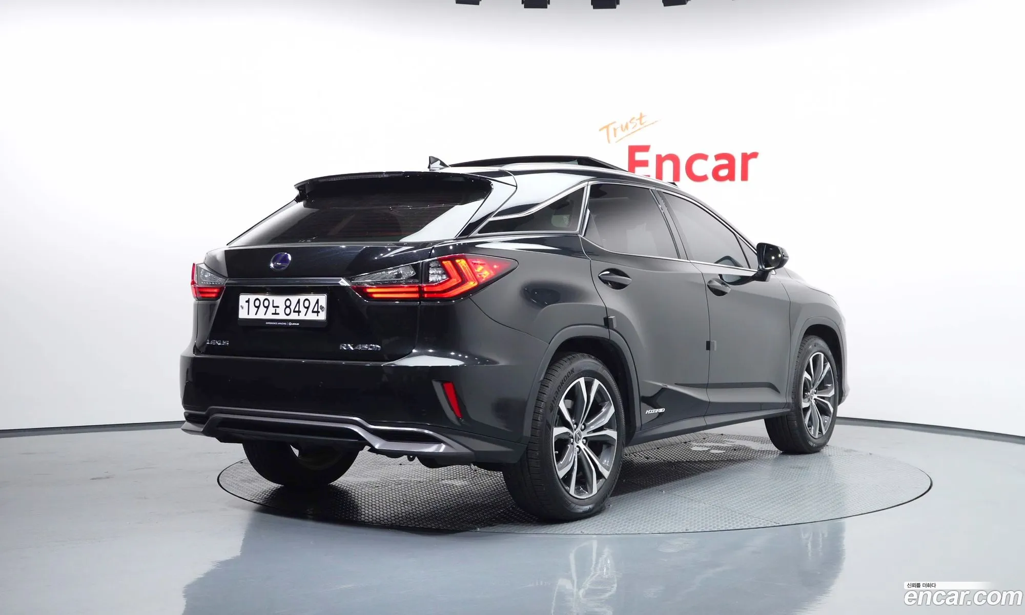 Lexus RX450h 2019 — 19