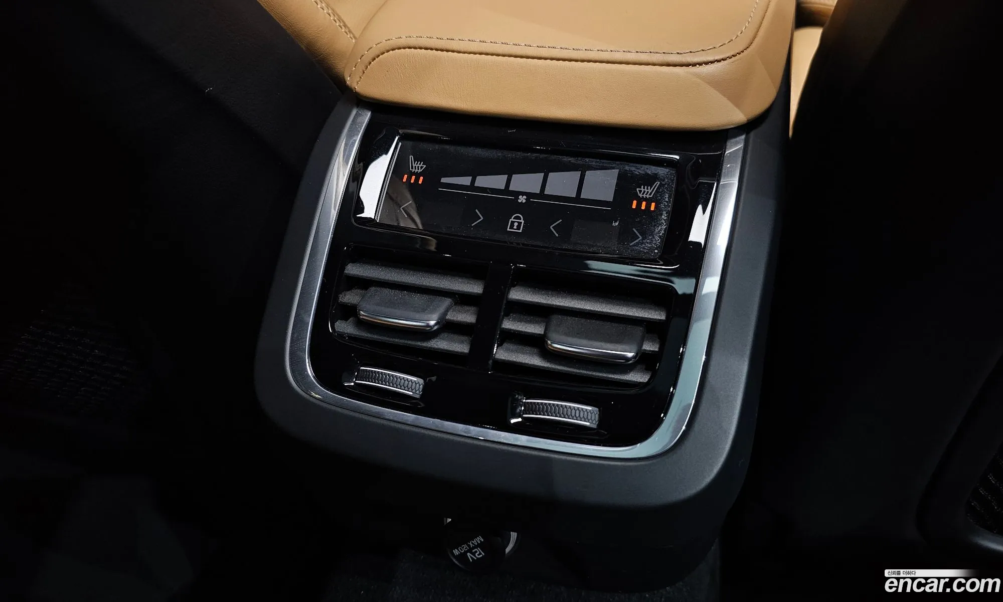 Volvo S60 2019 7JRZS102DLG033626 — 13