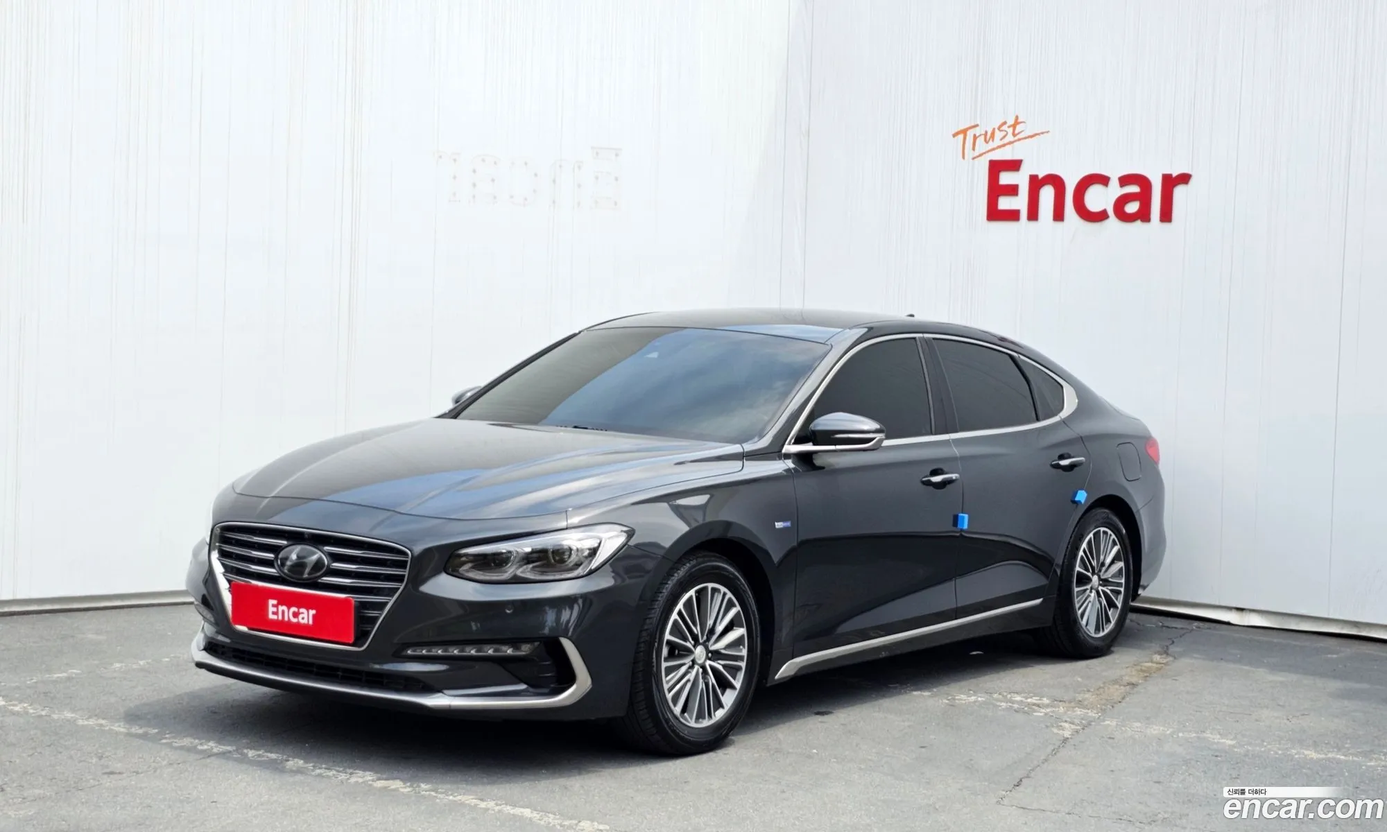 Hyundai Grandeur IG Hybrid 2017 — 2