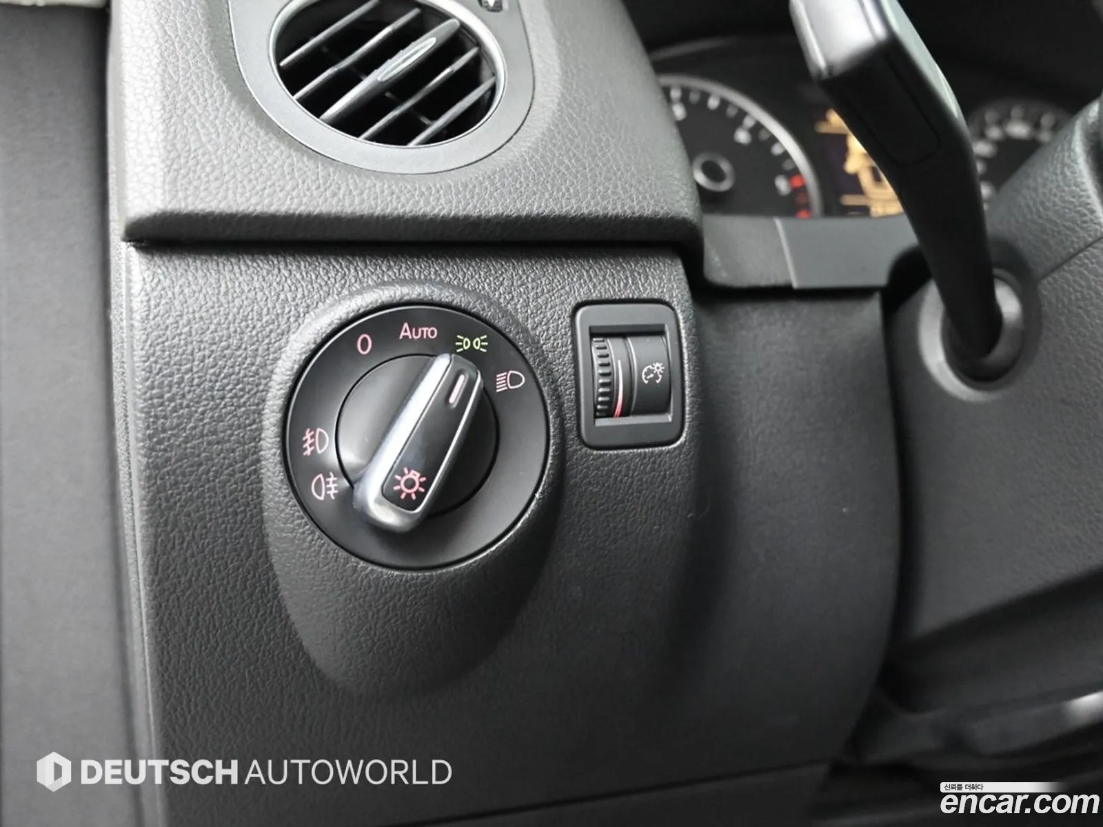 Volkswagen Tiguan 2014 — 15