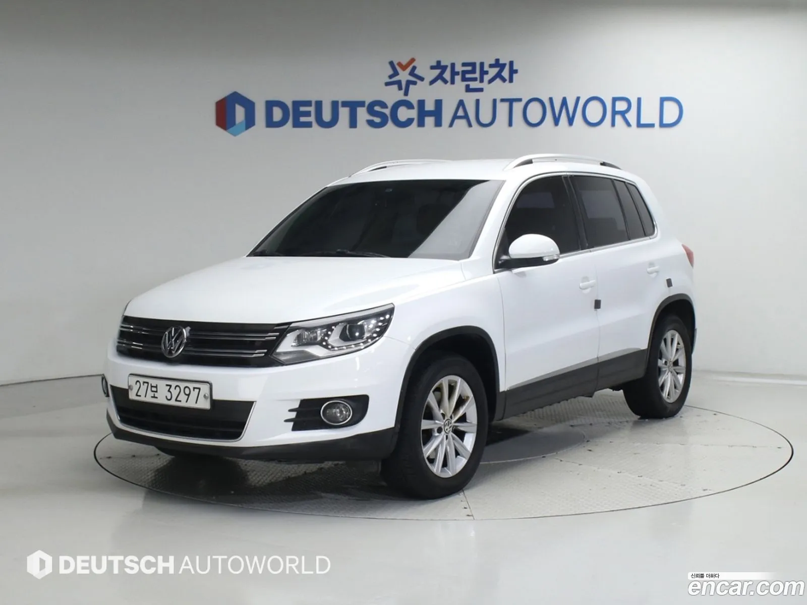 Volkswagen Tiguan 2014 — 16