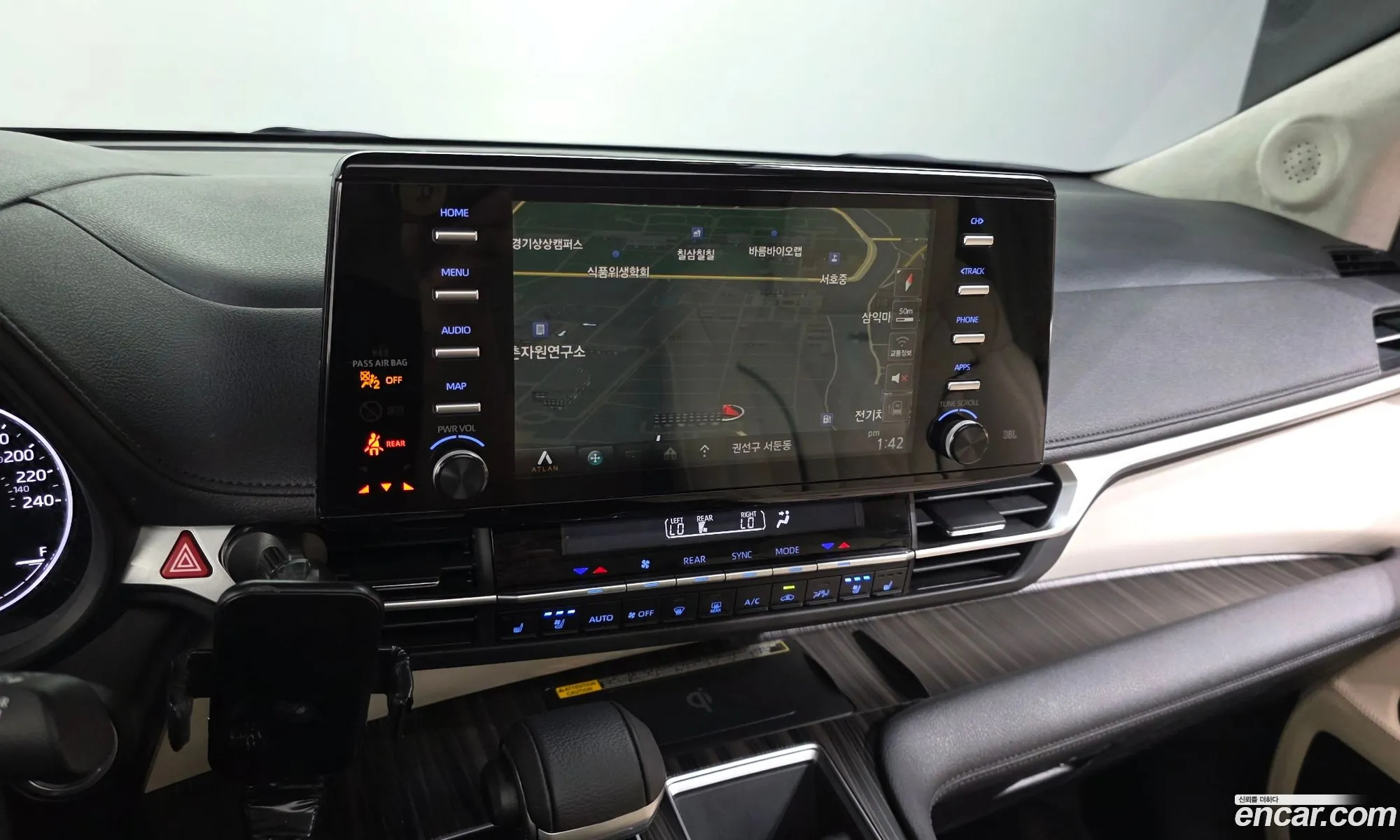 Toyota Sienna 2023 5TDGSKFC7PS106068 — 20