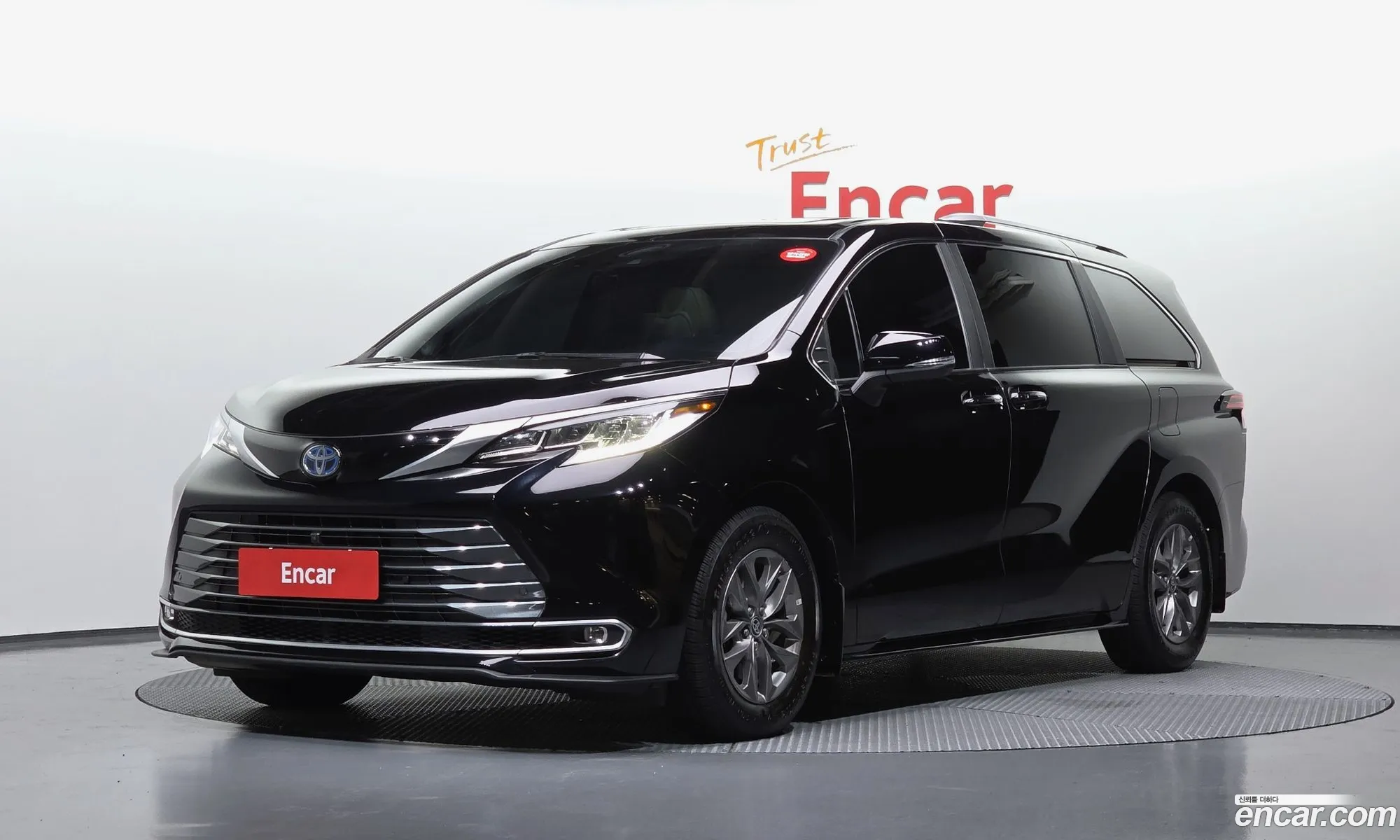Toyota Sienna 2023 5TDGSKFC7PS106068 — 8