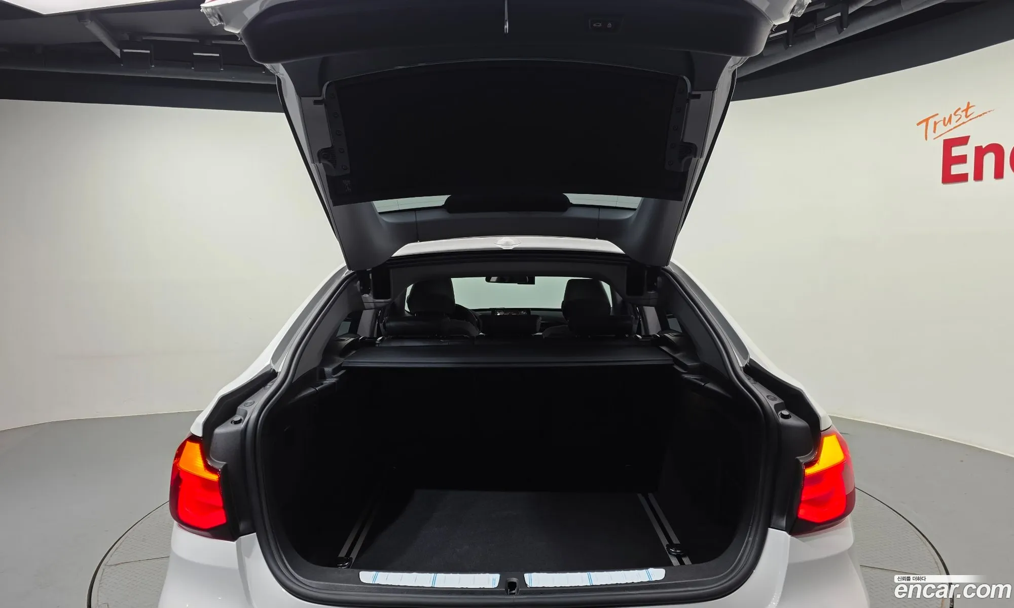 BMW 3 Series GT 2020 — 12