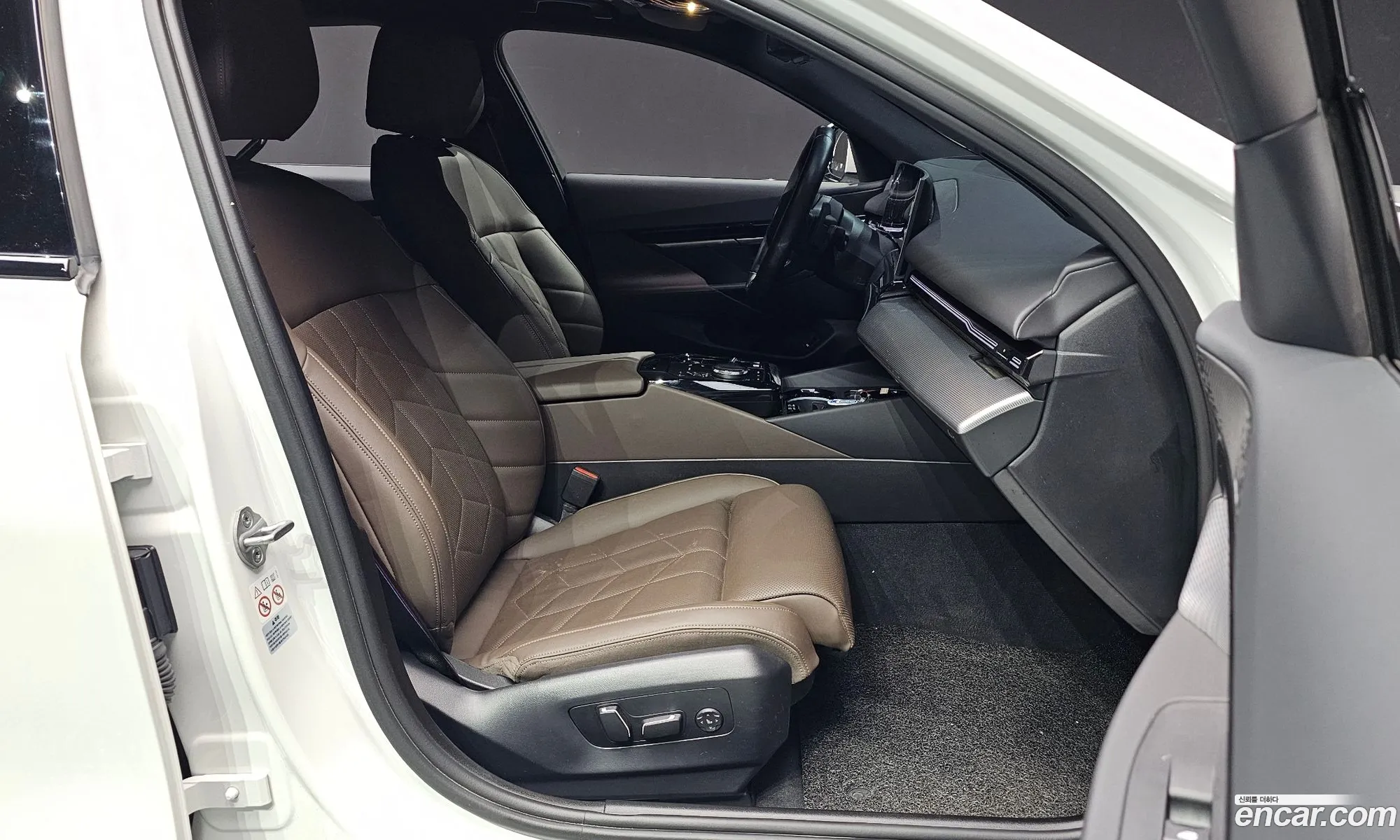 BMW 5 Series 2024 — 15