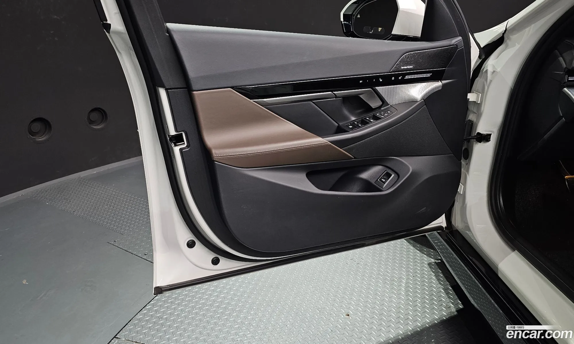 BMW 5 Series 2024 — 2