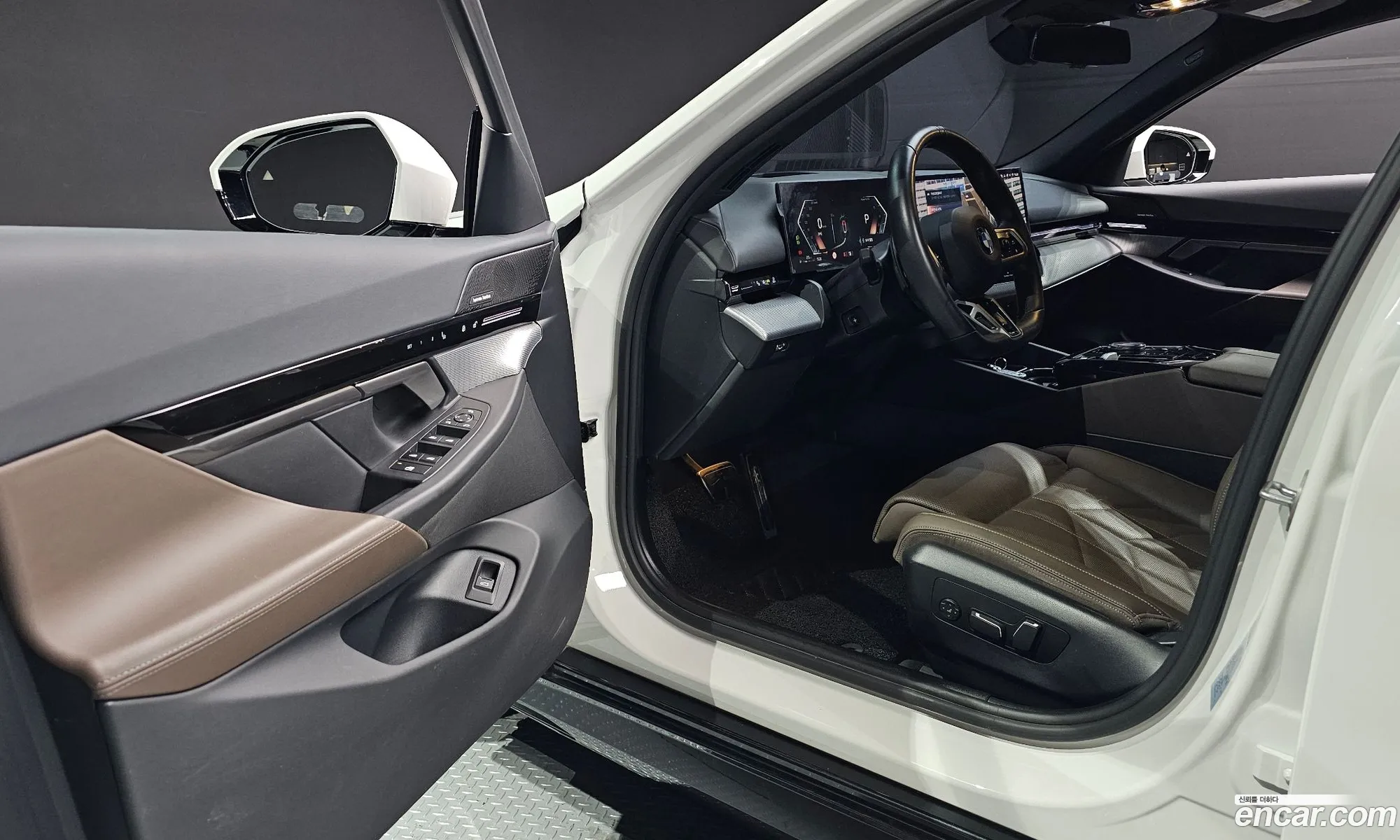 BMW 5 Series 2024 — 3