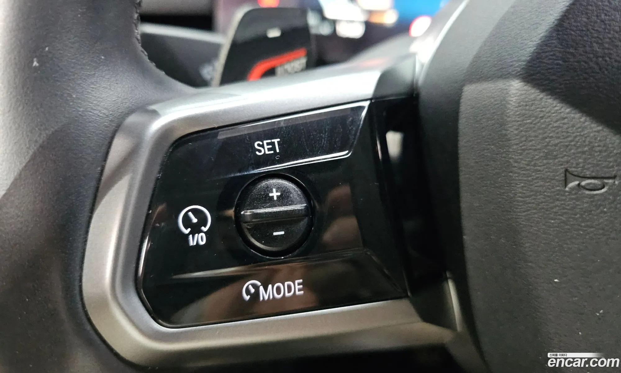 BMW 5 Series 2024 — 18