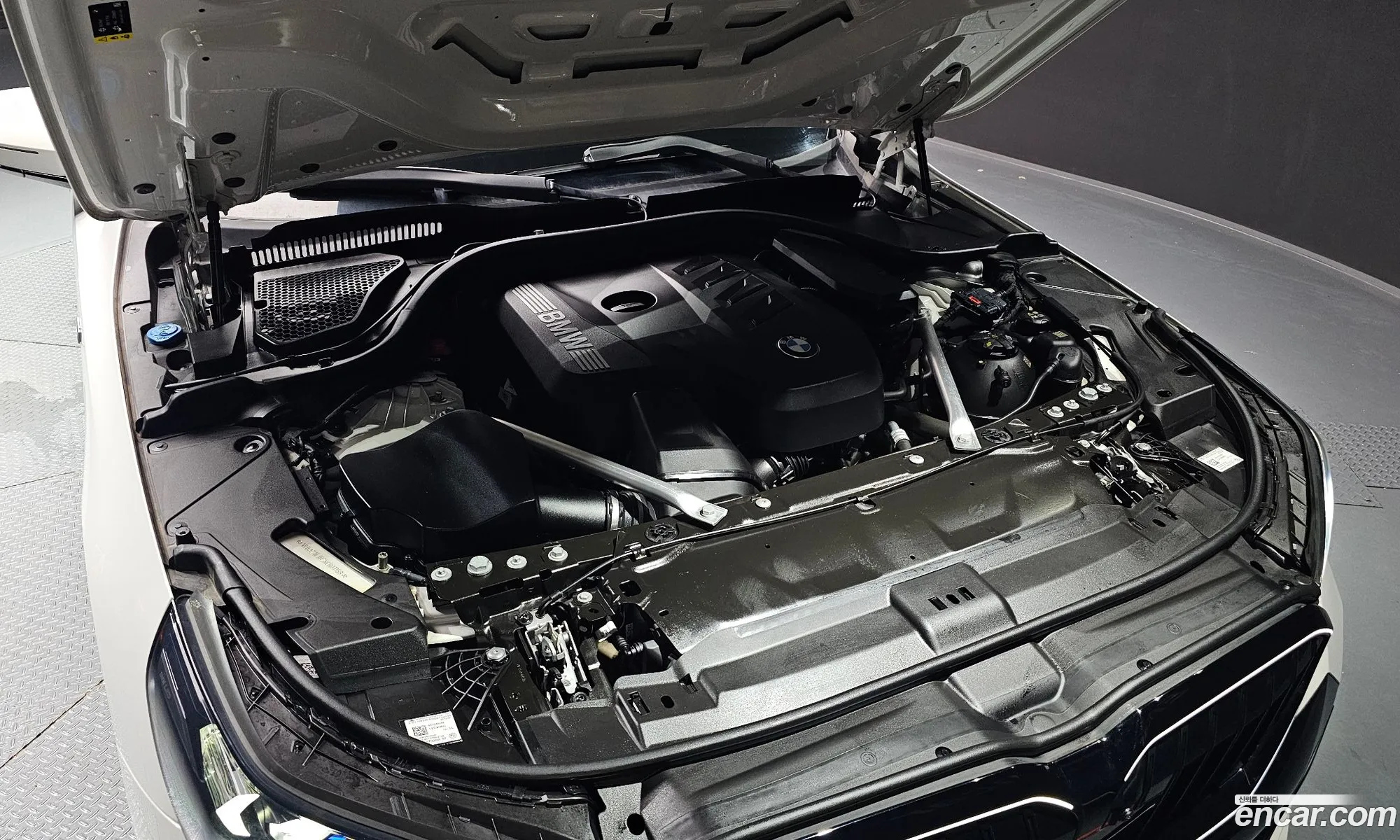 BMW 5 Series 2024 — 10