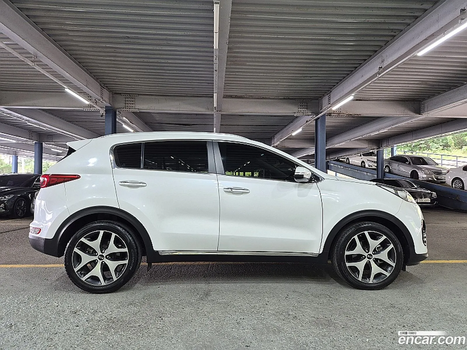 Kia Sportage 2016 — 2