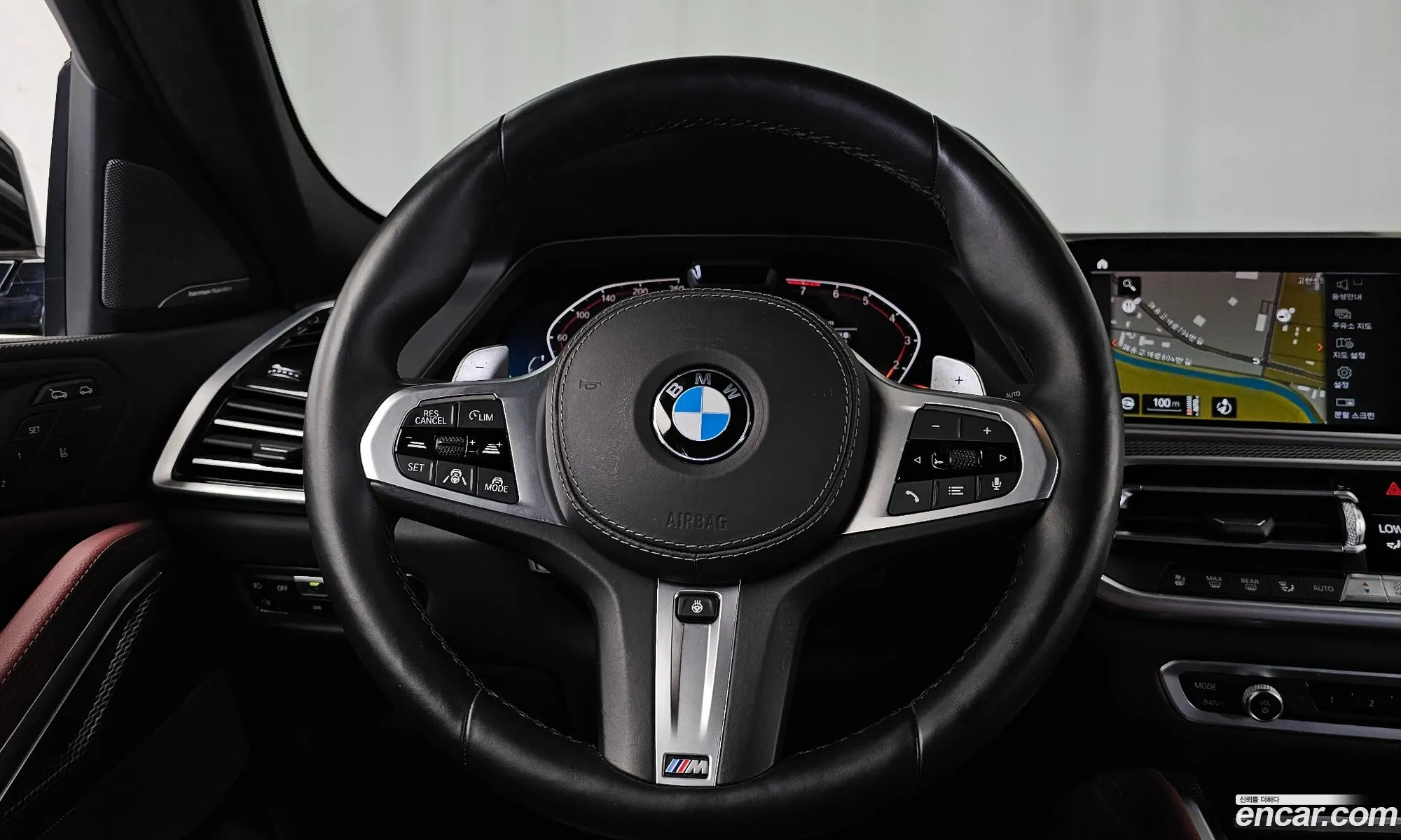 BMW X6 2021 — 16