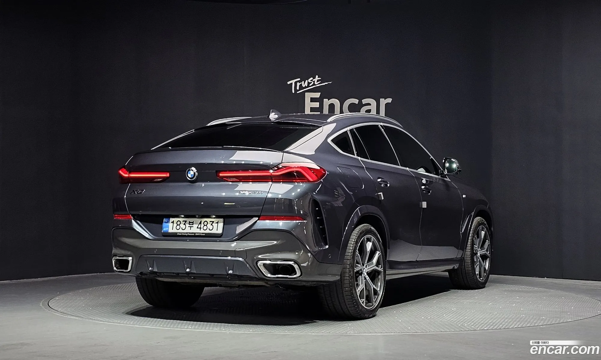 BMW X6 2021 — 7