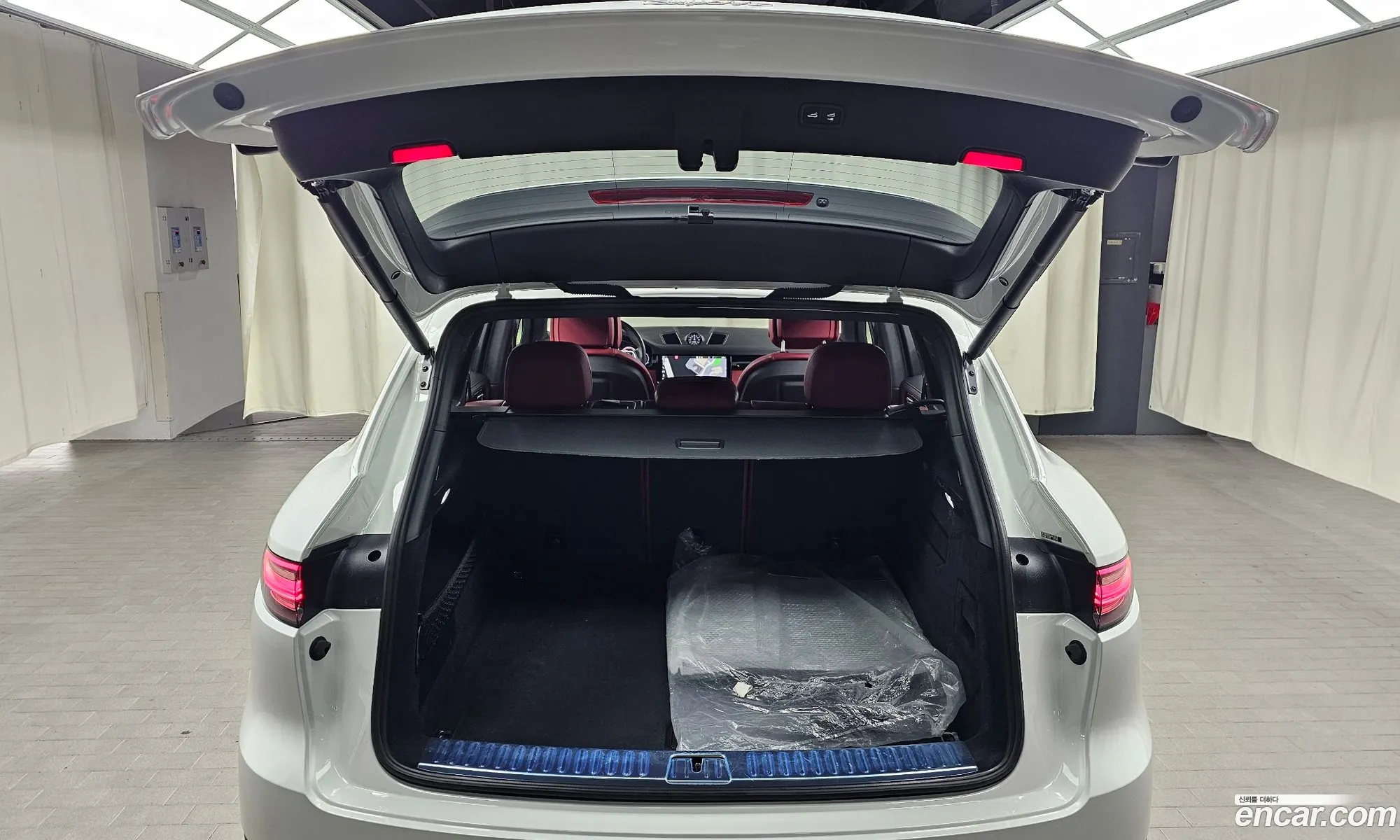 Porsche Cayenne 2020 WP1AA29Y6LDA13823 — 16