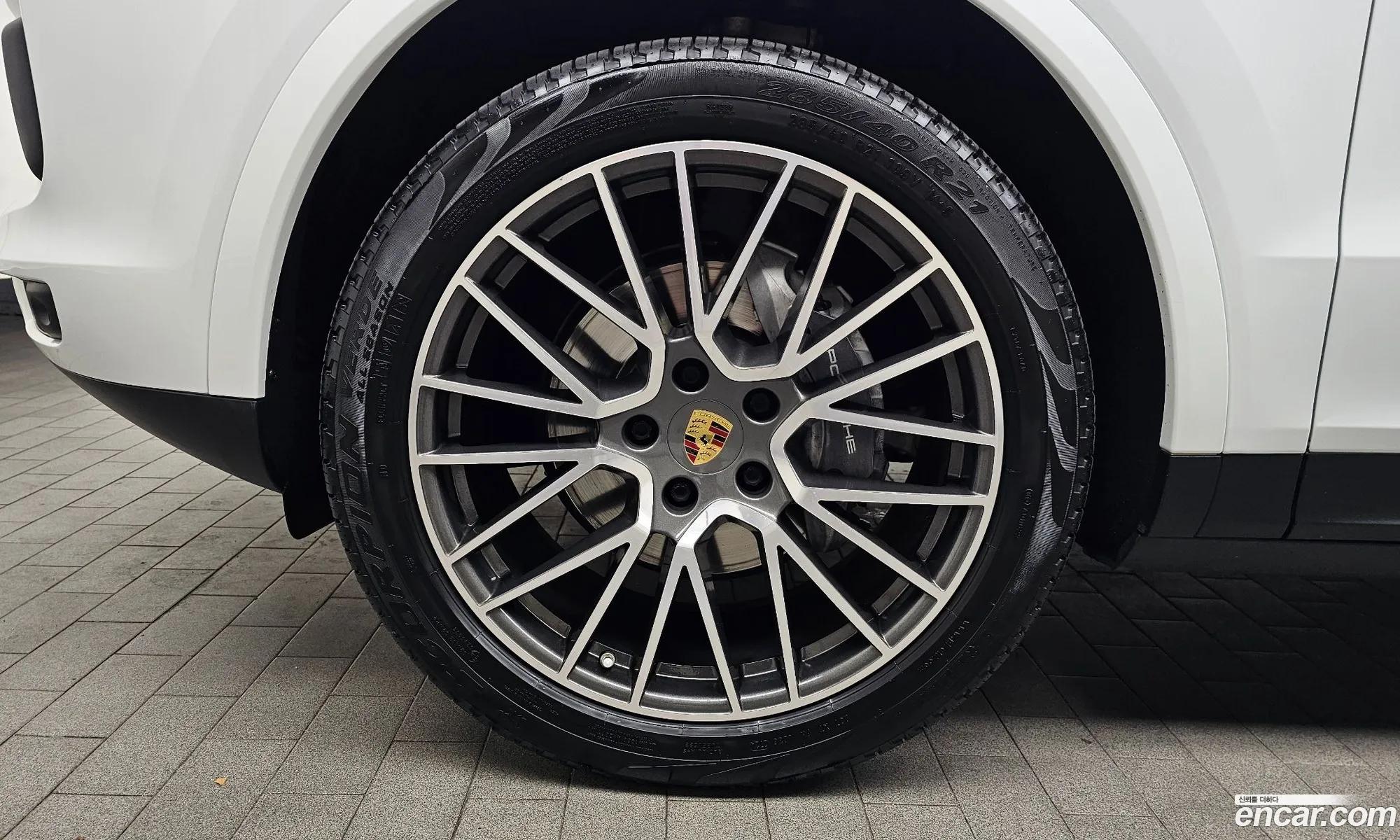 Porsche Cayenne 2020 WP1AA29Y6LDA13823 — 2