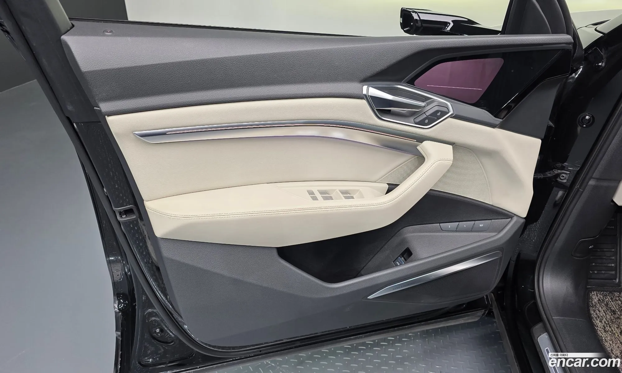 Audi e-tron 2021 WAUZZZGE3NB001879 — 33