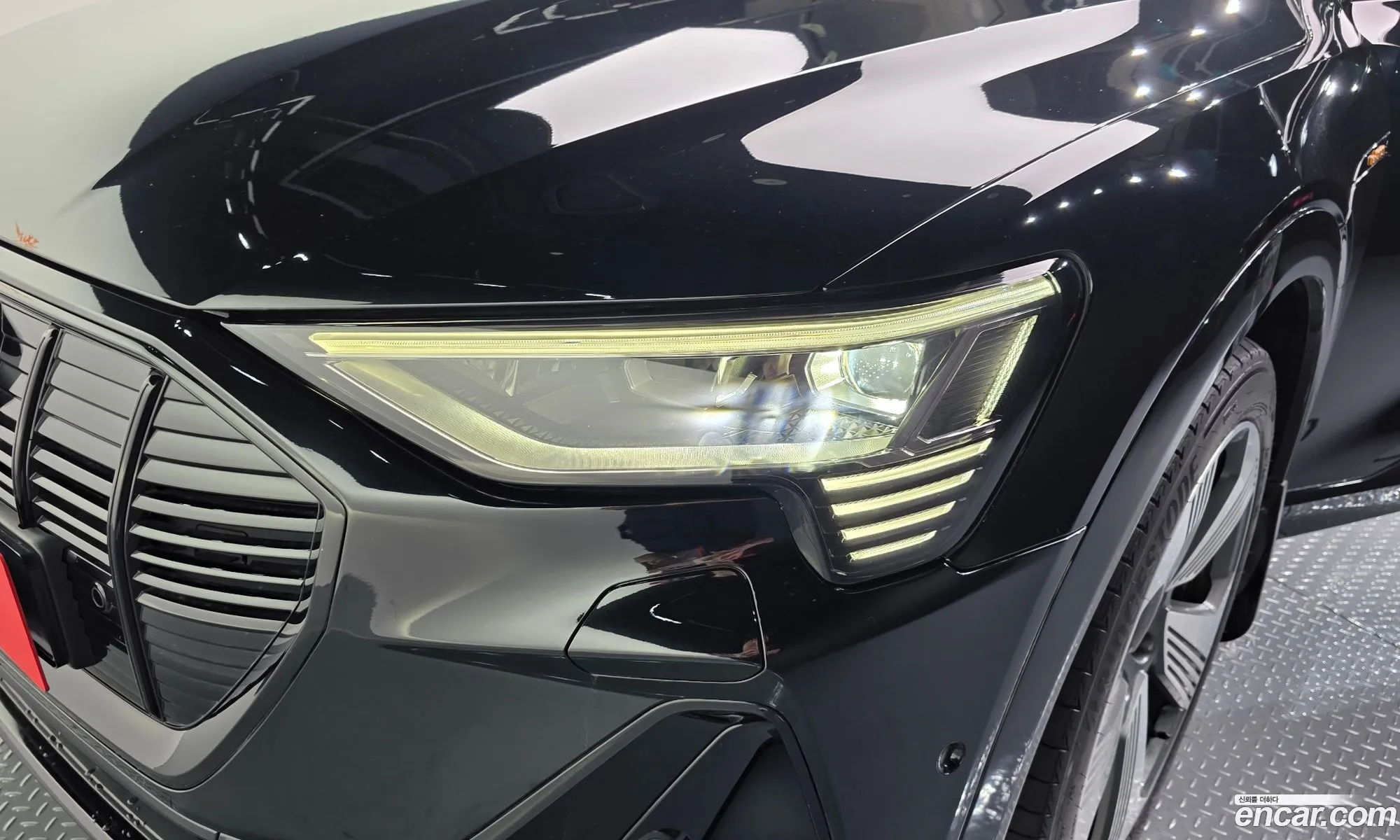 Audi e-tron 2021 WAUZZZGE3NB001879 — 2