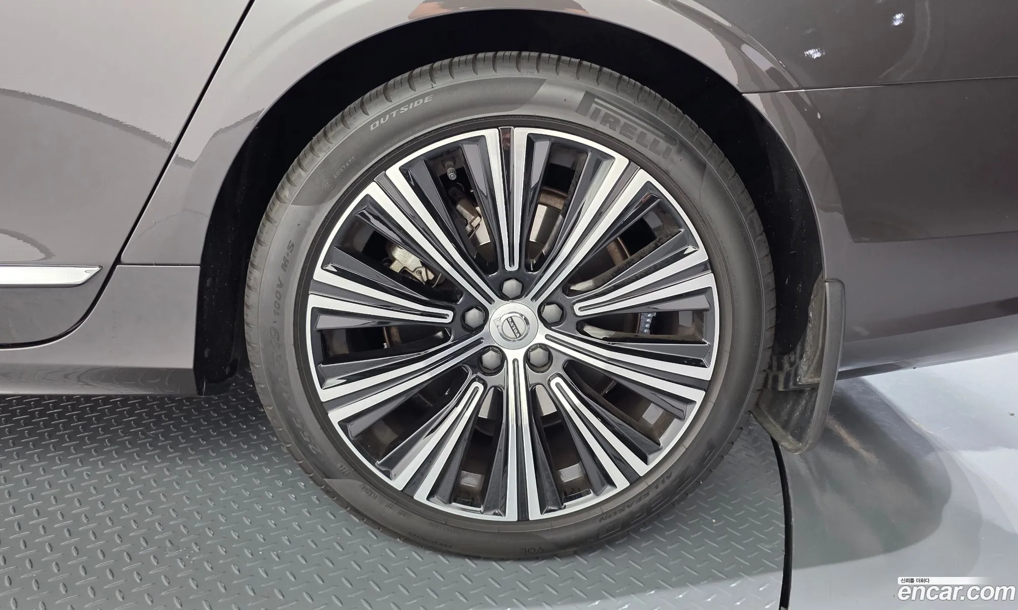Volvo S90 2022 LVYPTL12DNP265554 — 9