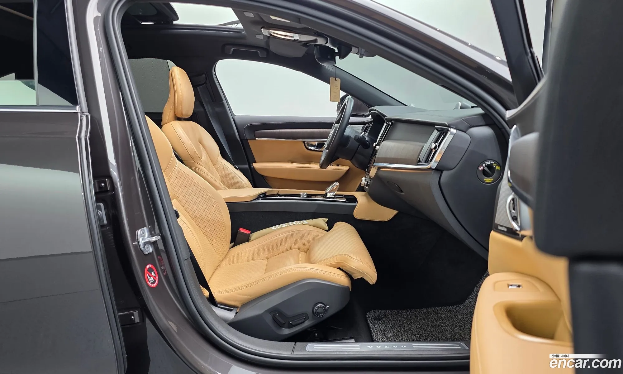 Volvo S90 2022 LVYPTL12DNP265554 — 29