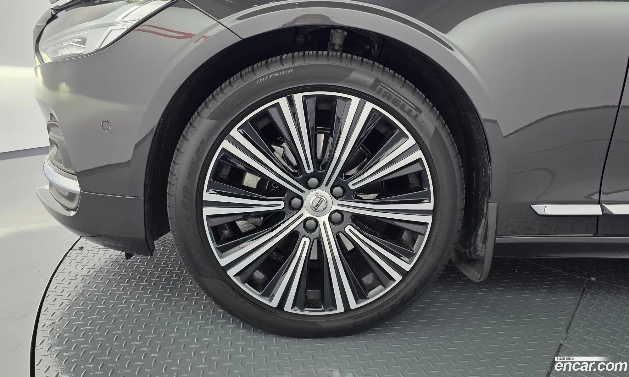 Volvo S90 2022 LVYPTL12DNP265554 — 31
