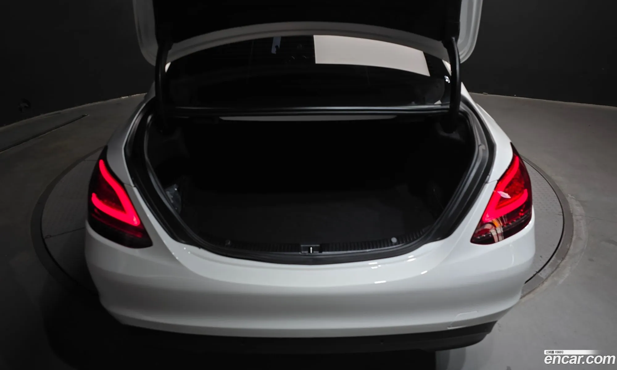 Mercedes-Benz C-Class W205 2019 — 7
