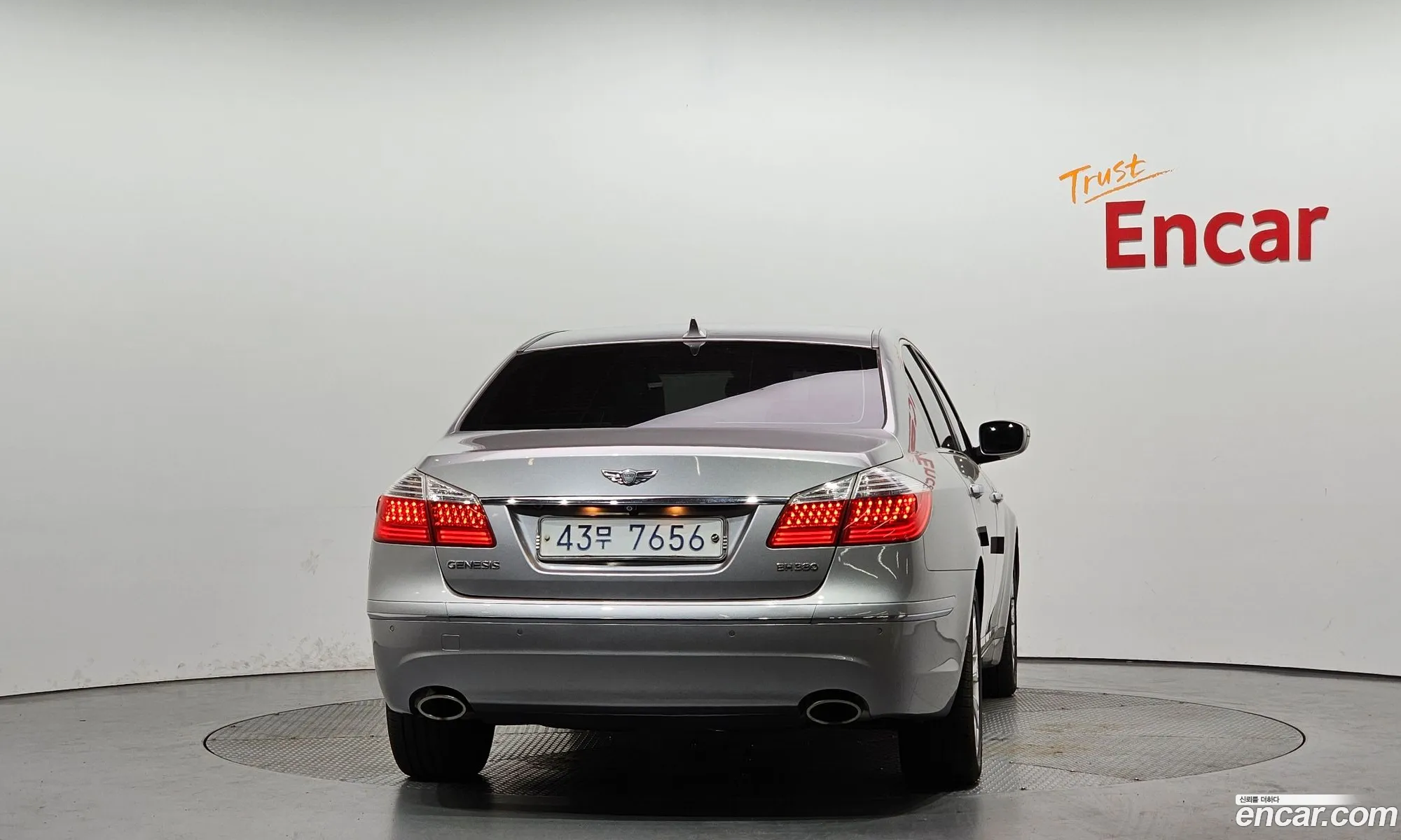 Hyundai Genesis 2010 — 4