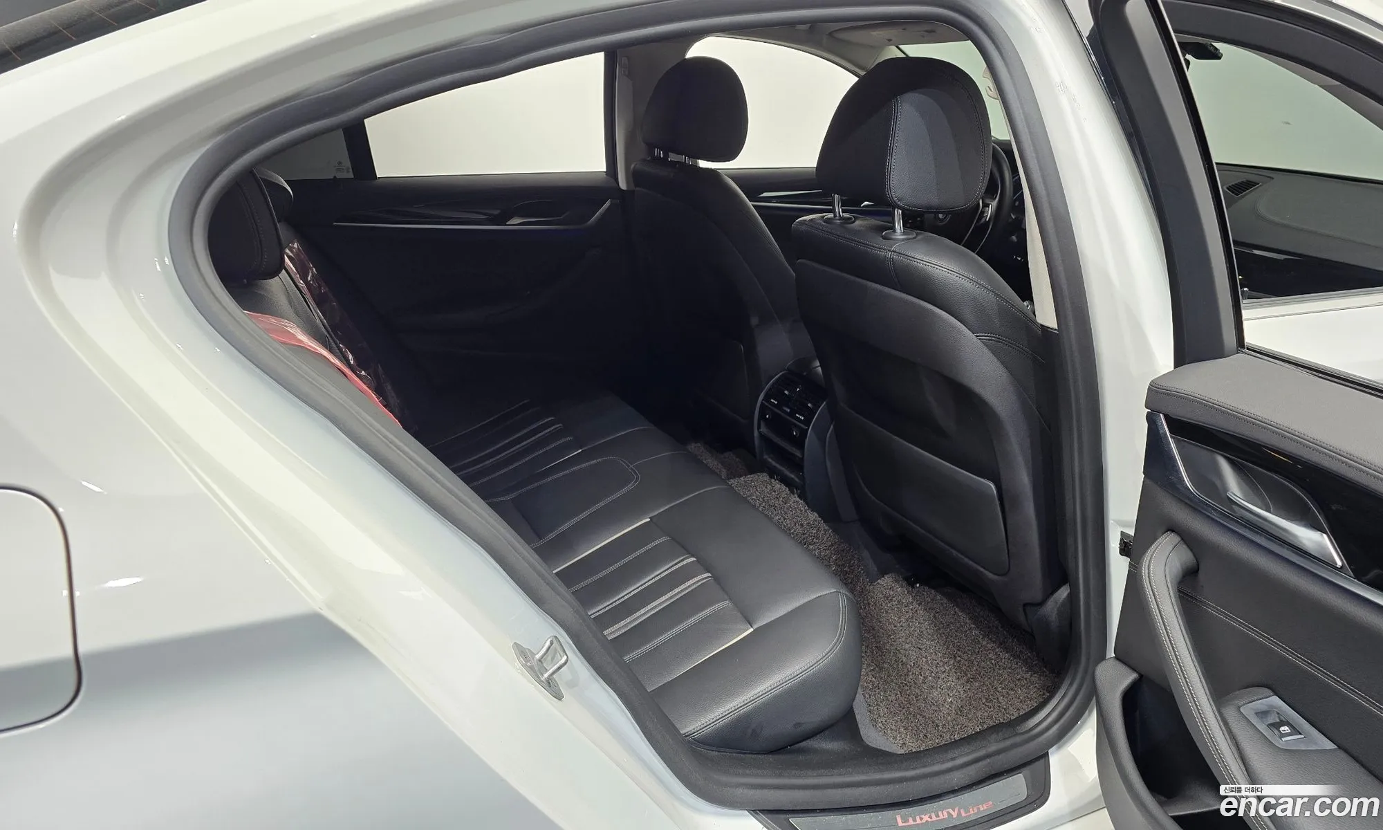 BMW 5 Series 2018 WBAJK7108JBP72299 — 15